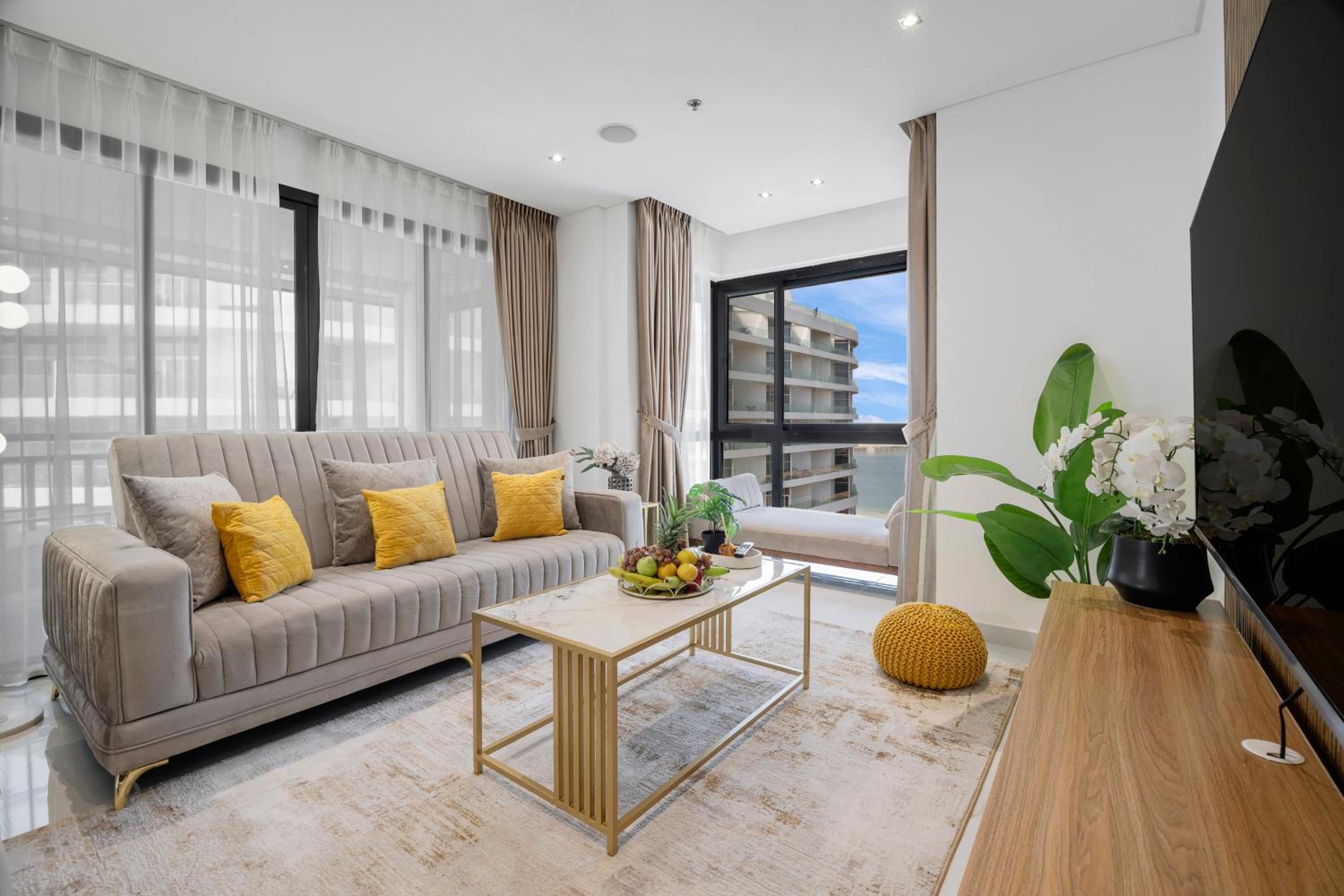 EDEN'S Homes & Villas - Anantara The Palm Residences