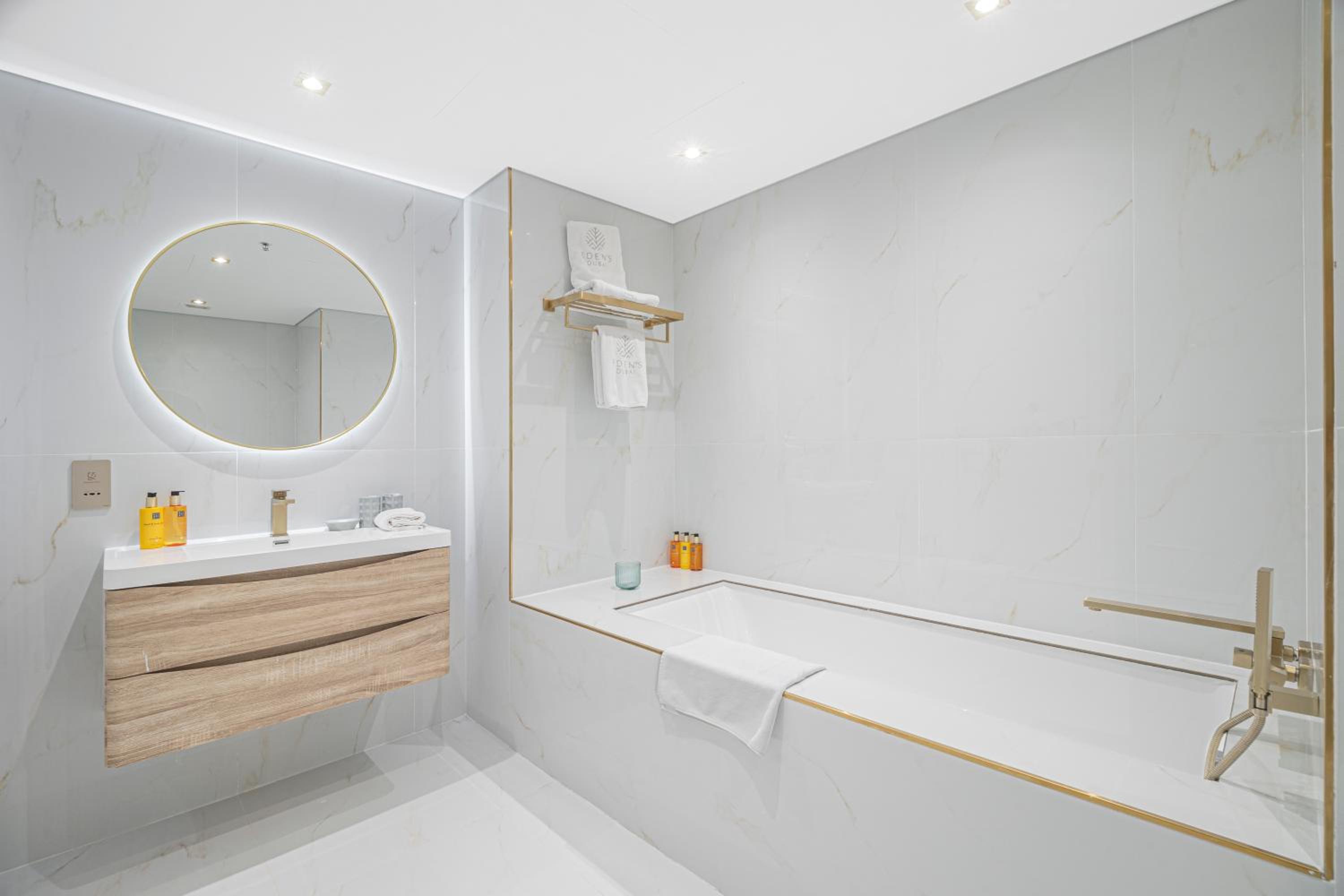 EDEN'S Homes & Villas - Anantara The Palm Residences