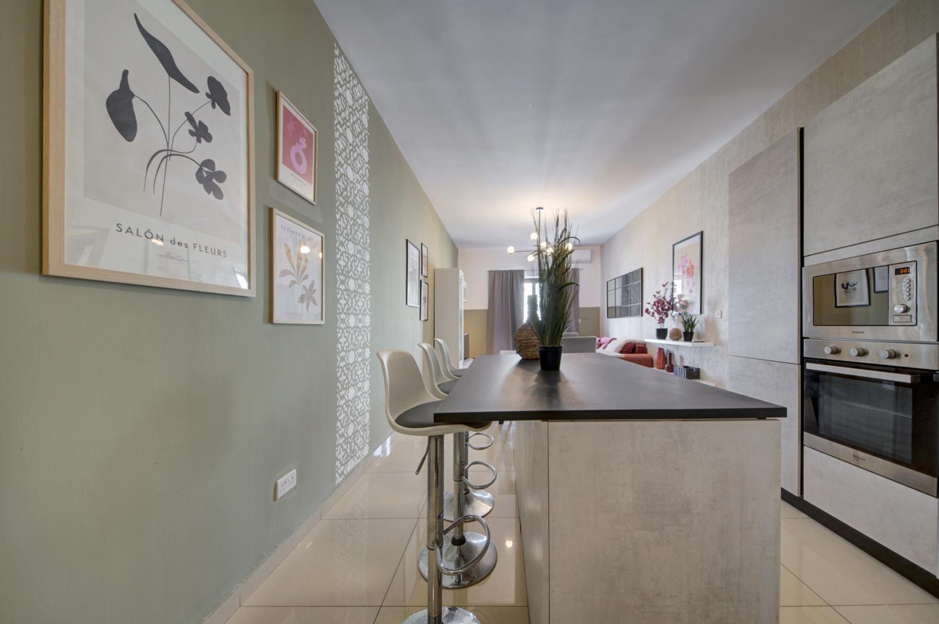 Modern 2BR Apt with private balcony in St Julians by 360 Estates photo 2