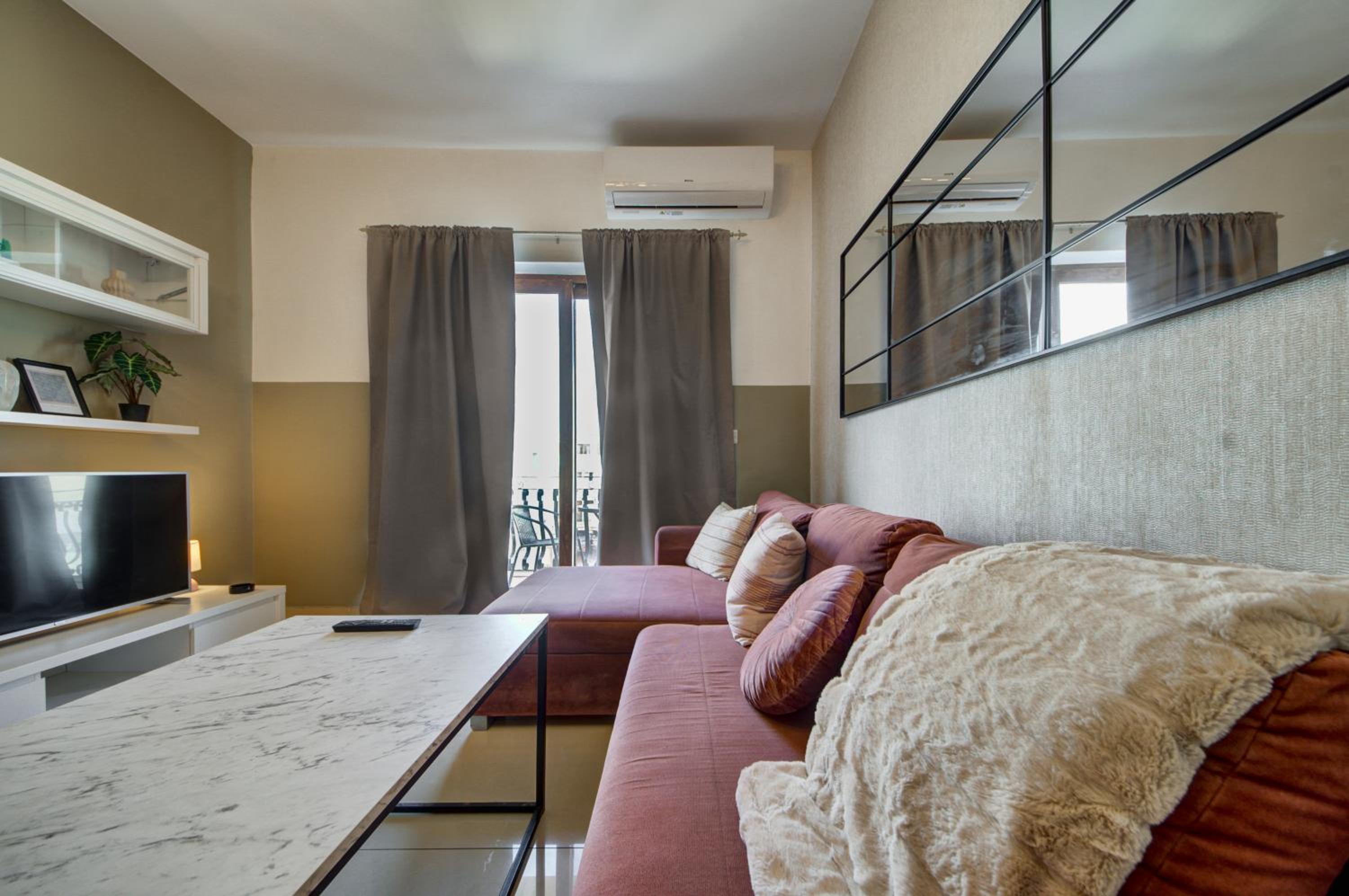 Modern 2BR Apt with private balcony in St Julians by 360 Estates photo 5