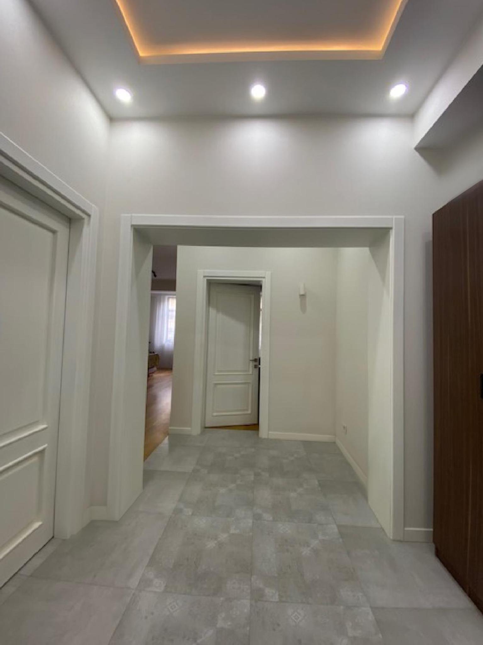 Renaissance Baku Residence