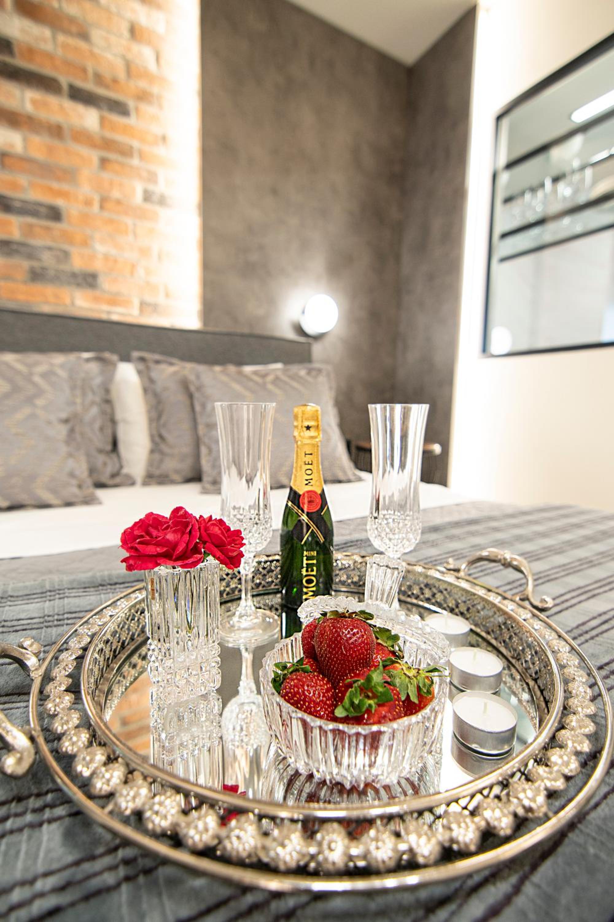 Almasi Luxury Suites Marquise photo 5