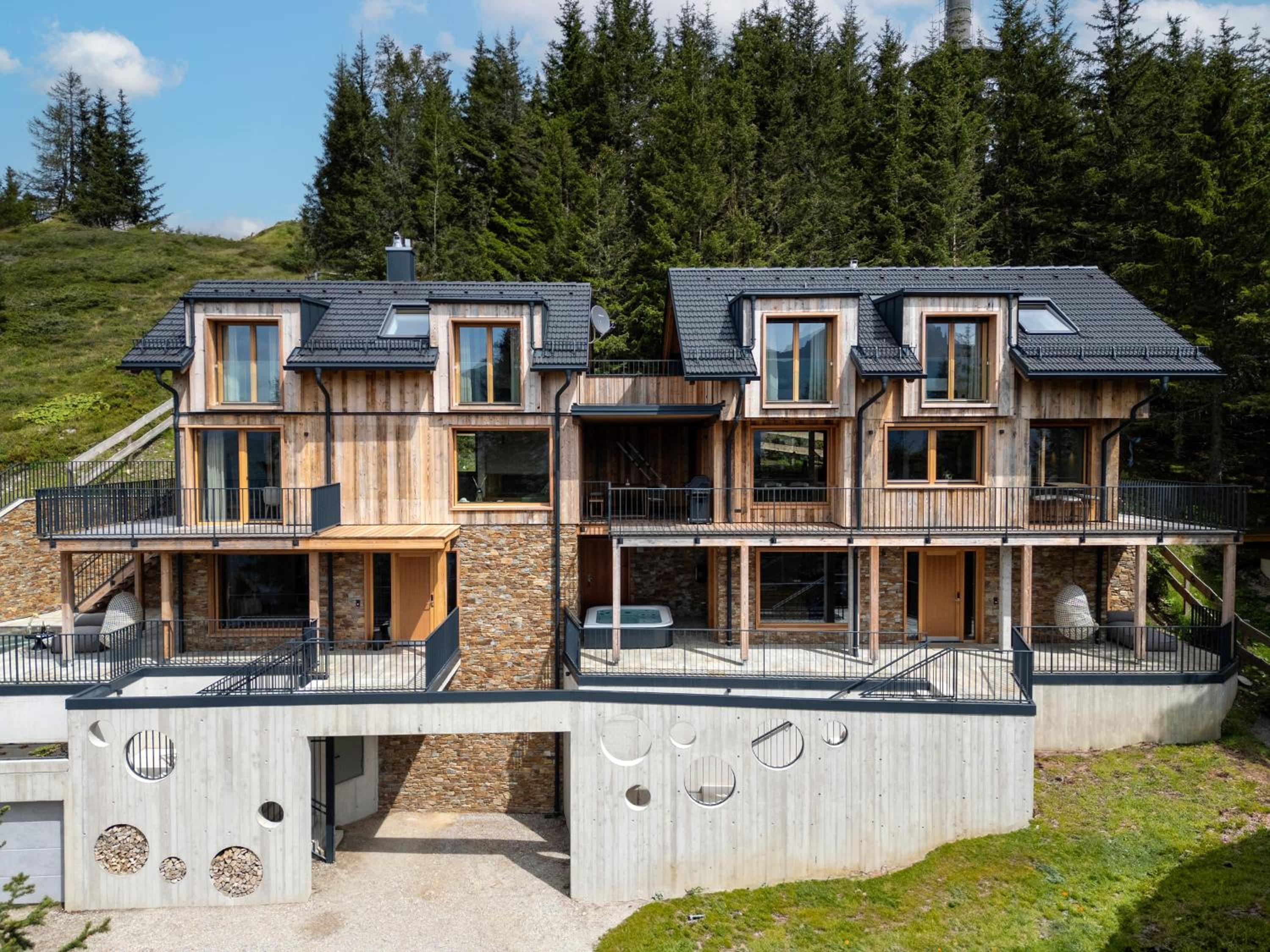 Luxus AlmChalets Schladming-Dachstein