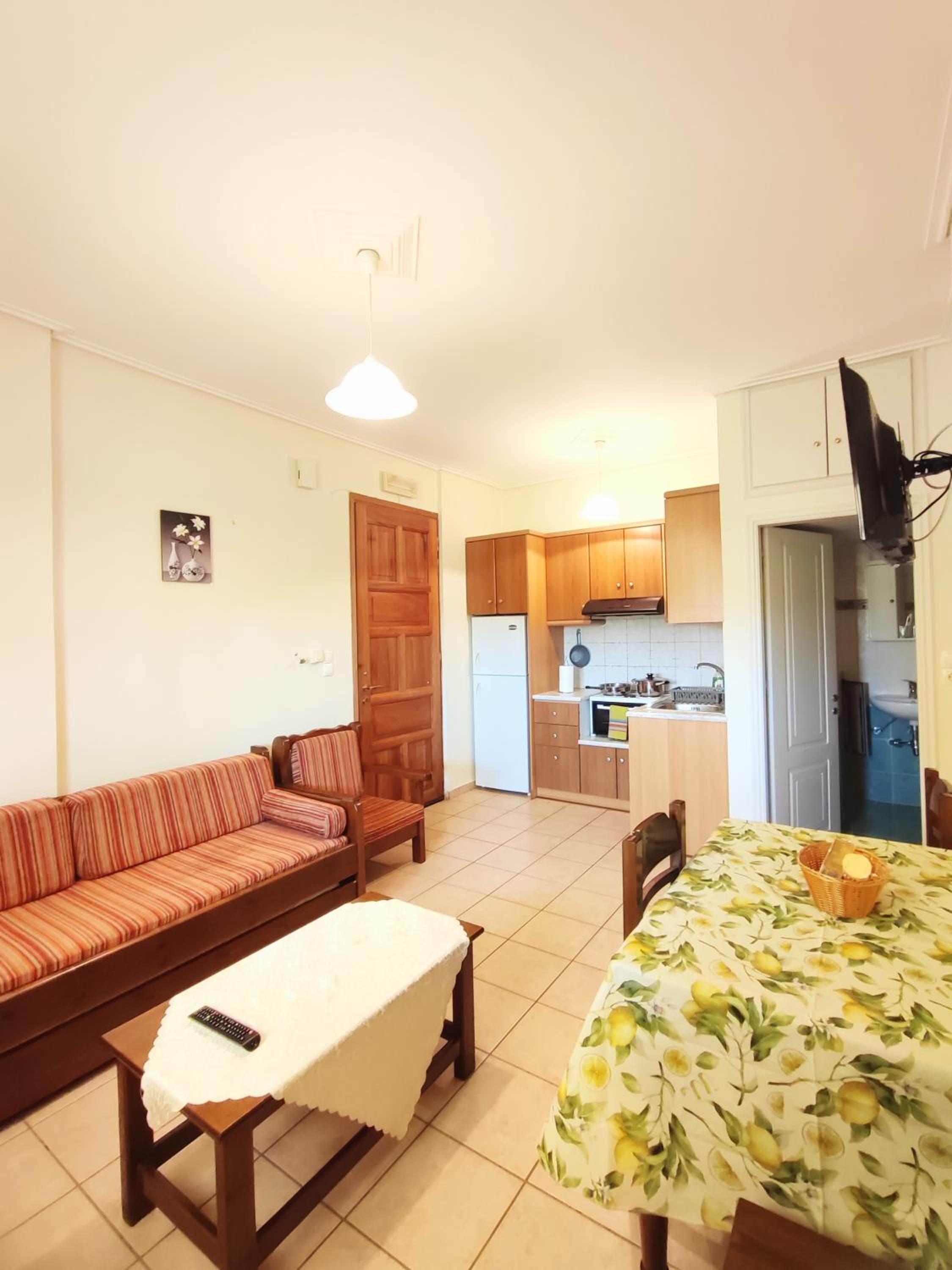 Myrstia Apartments