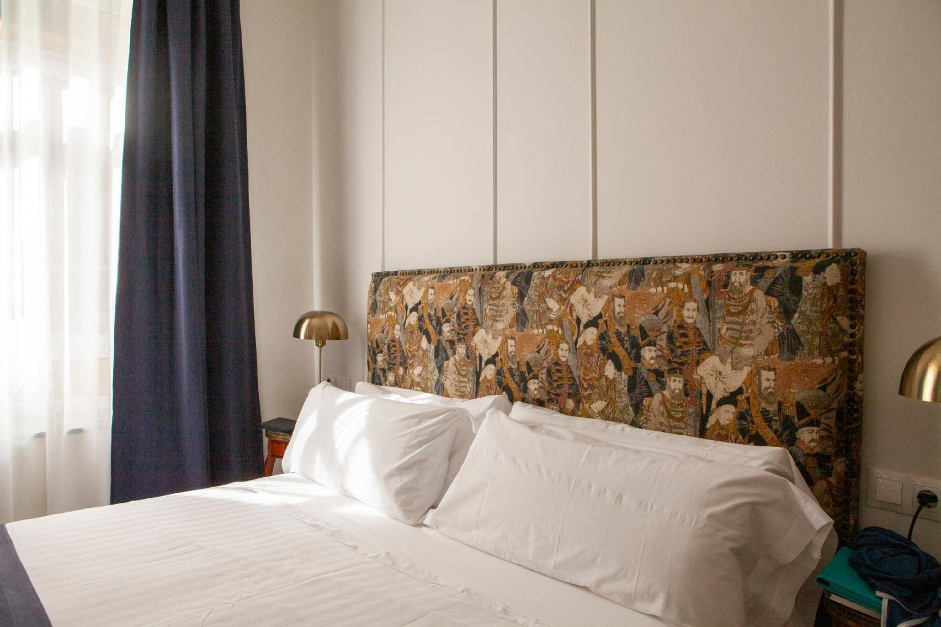 Pries Homes La Casa Azul