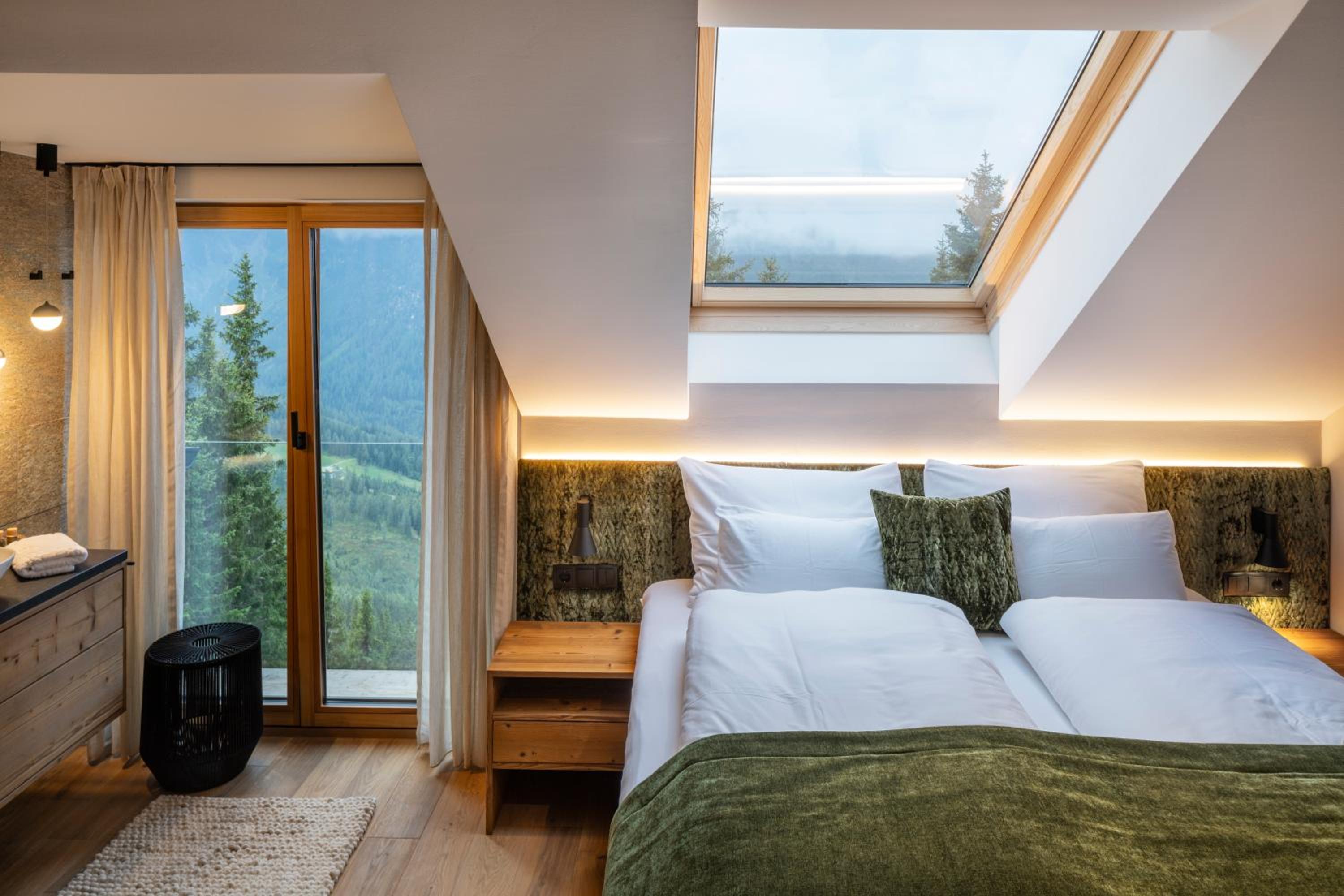 Luxus AlmChalets Schladming-Dachstein