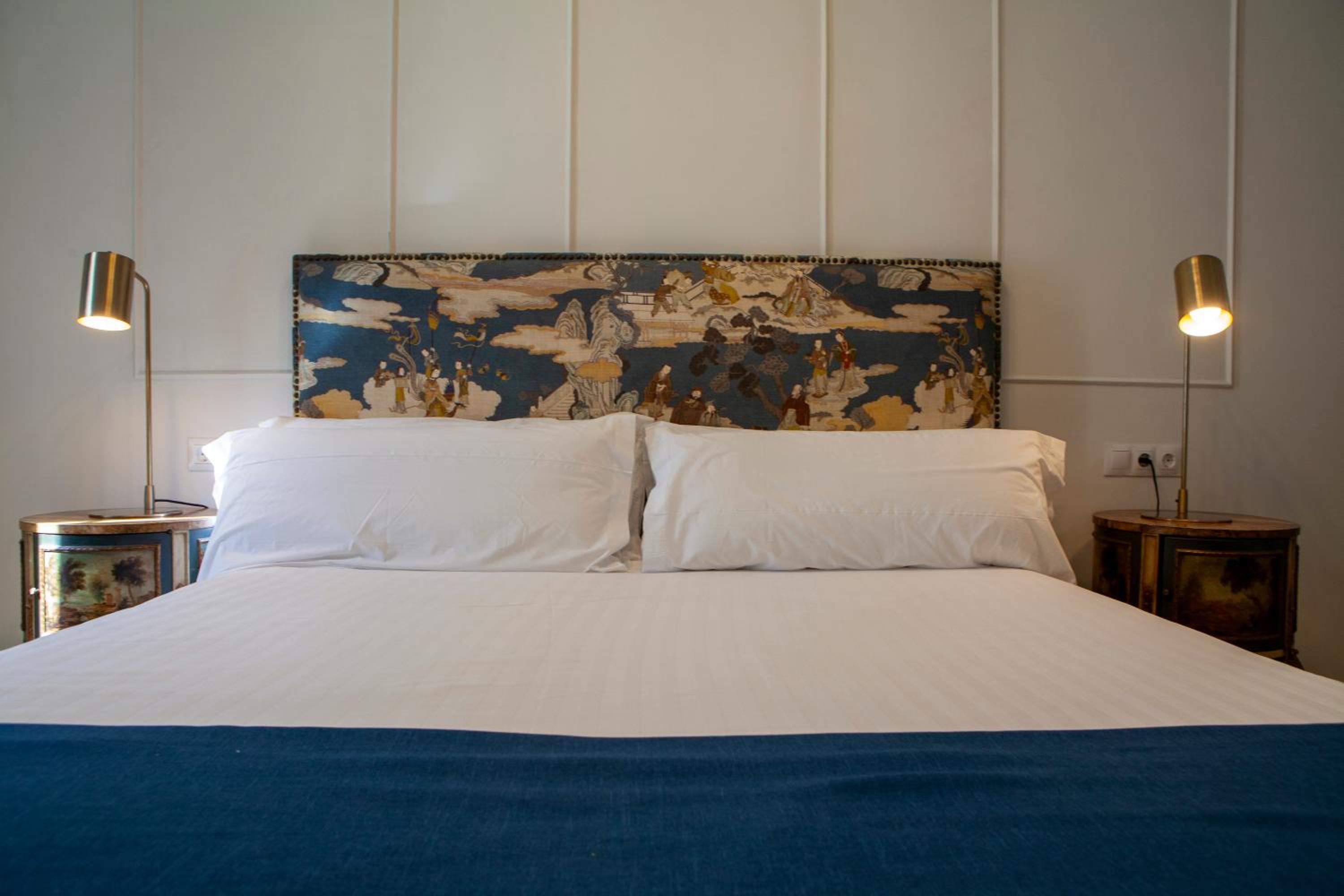Pries Homes La Casa Azul