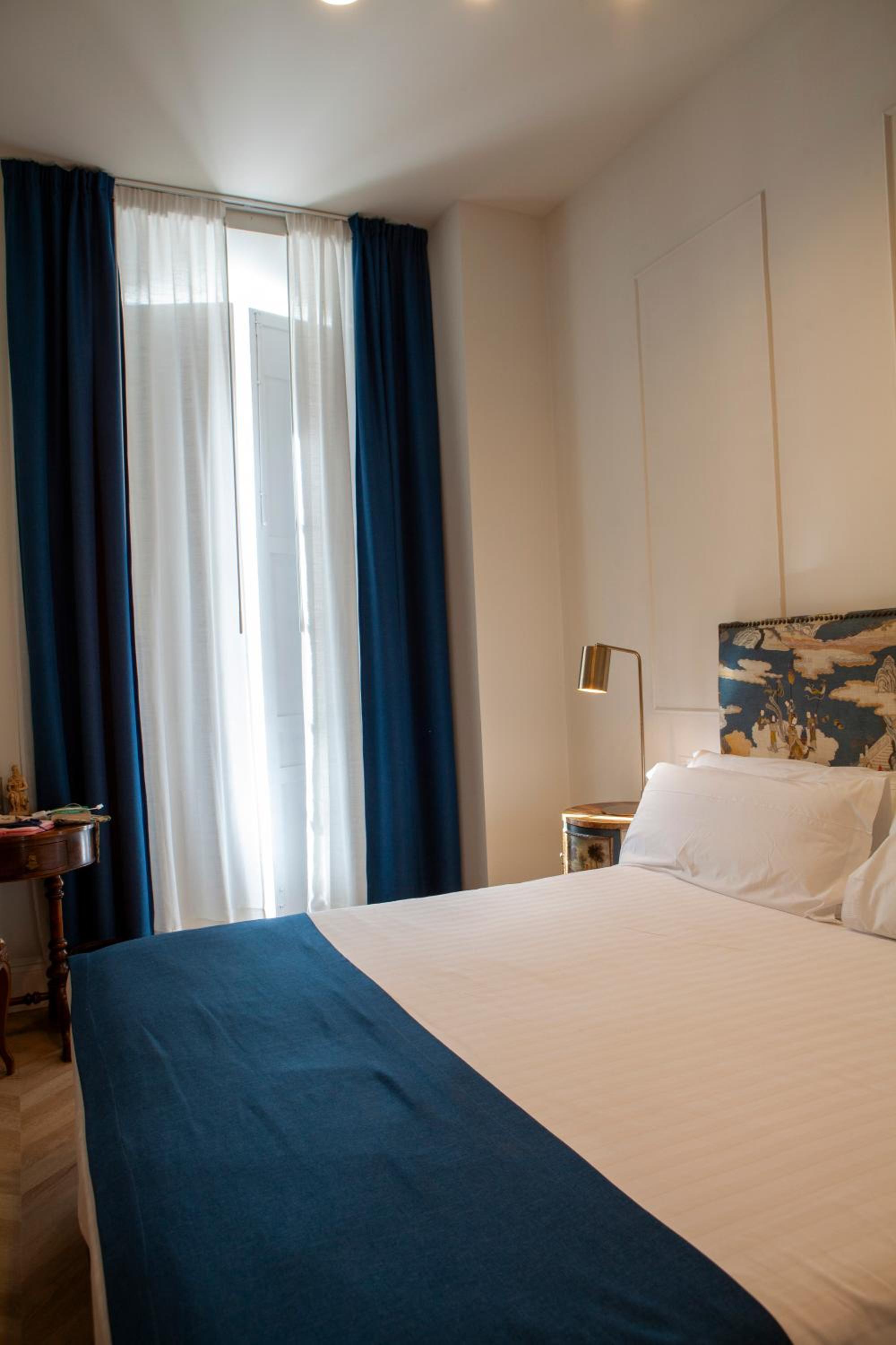Pries Homes La Casa Azul