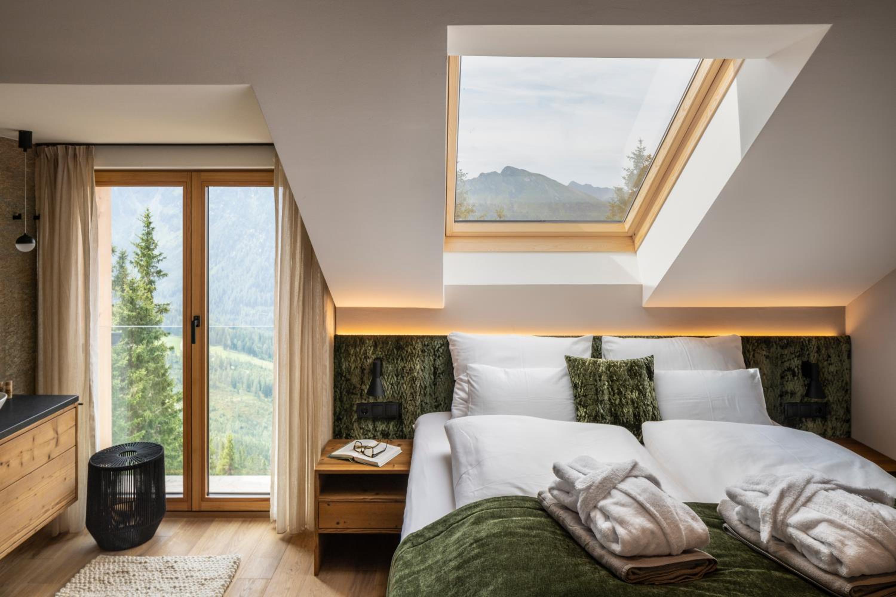 Luxus AlmChalets Schladming-Dachstein