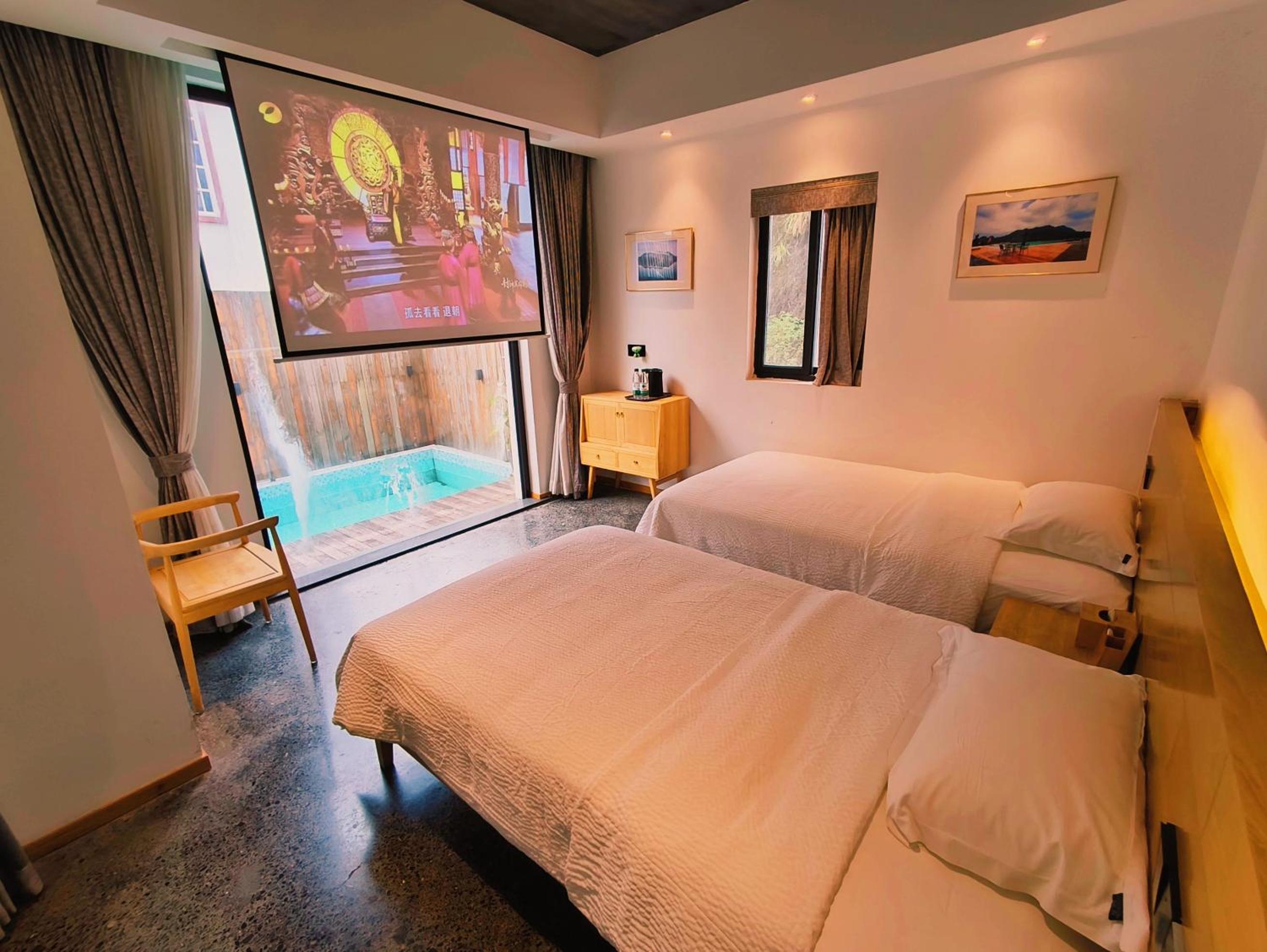 Tianmen Boutiqu Hotel-Free pickup-English services-Near the Tianmen Cableway