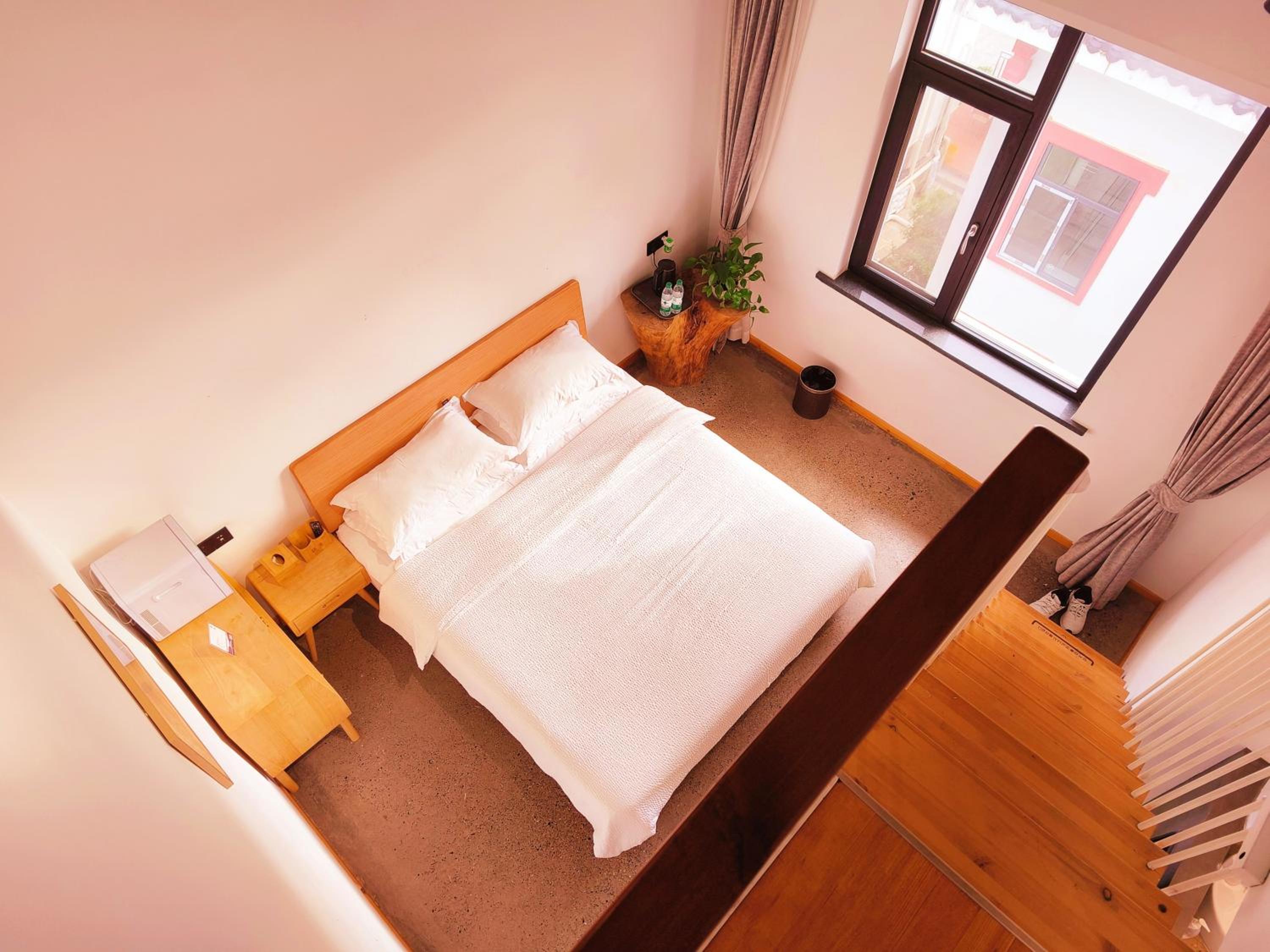 Tianmen Boutiqu Hotel-Free pickup-English services-Near the Tianmen Cableway