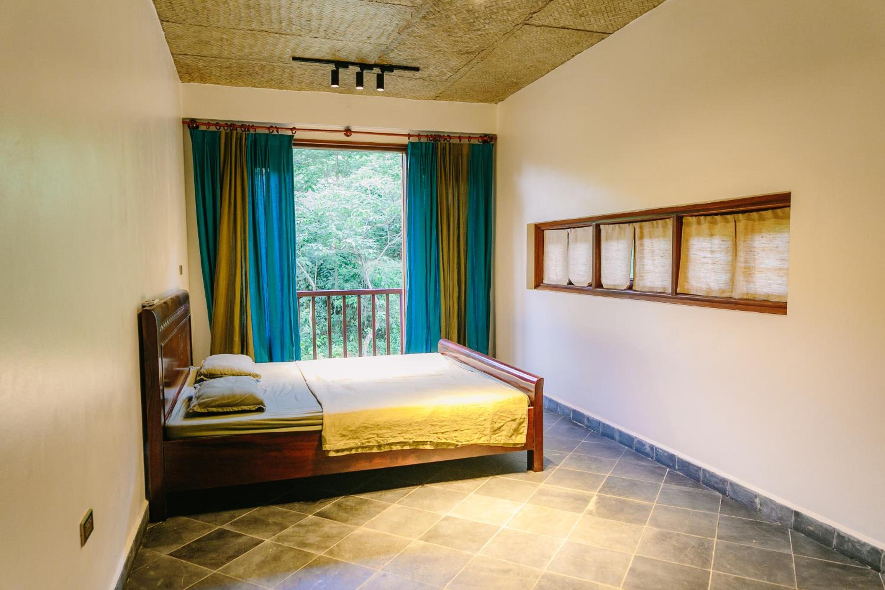 Leela House, near Bavi, Hanoi, Mountain view, Riverside view 4