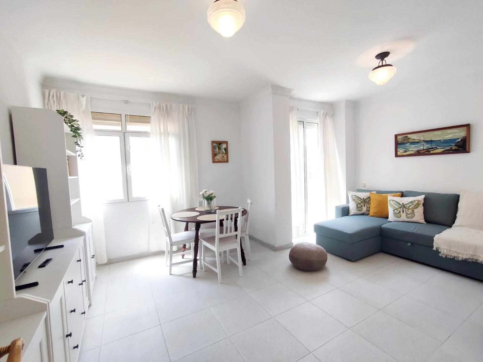Pura Vida Beachfront Apartment