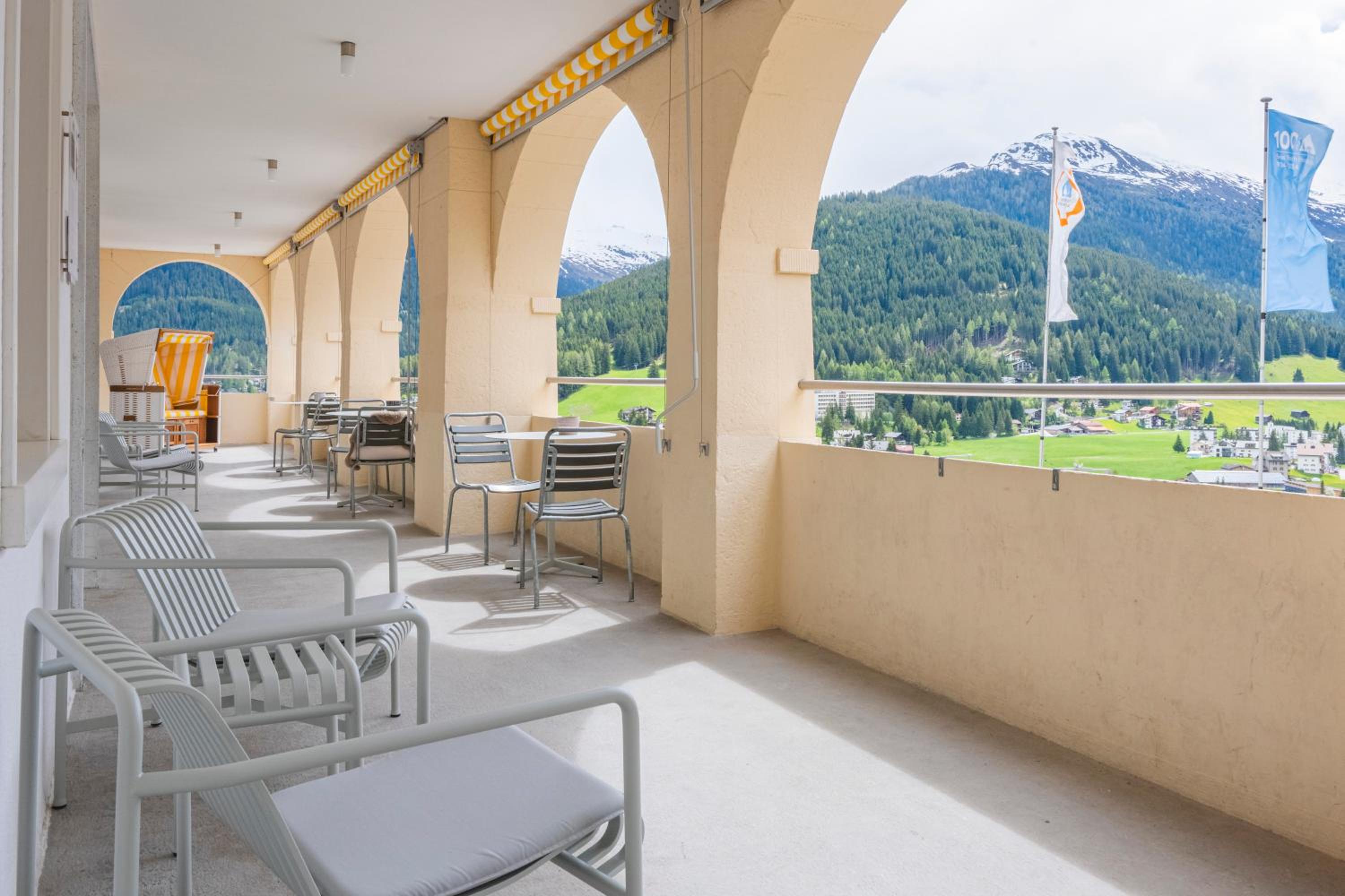 Davos Youth Hostel