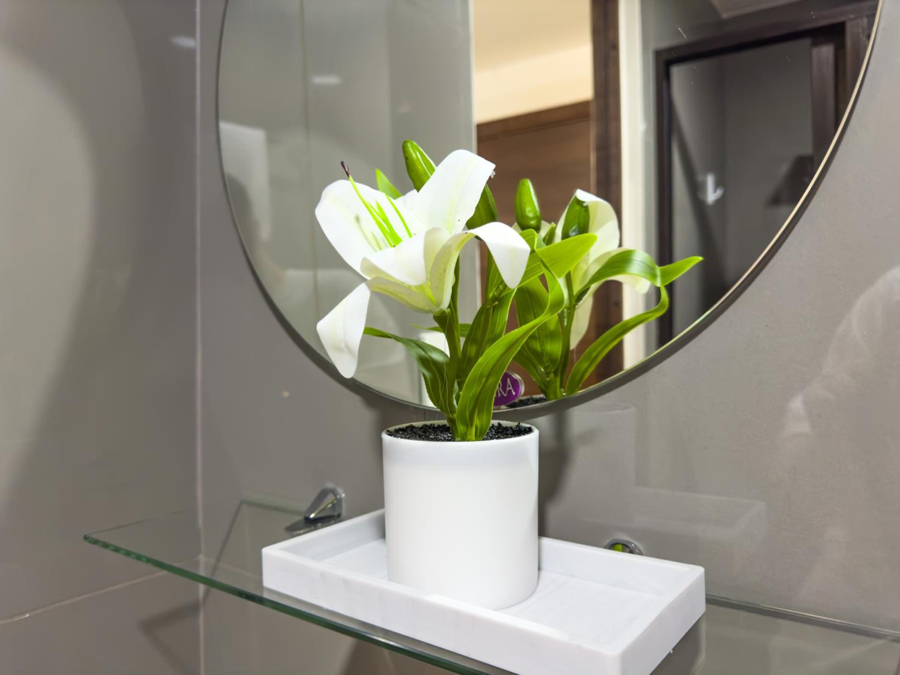 1BR Makati, Air Residences M007