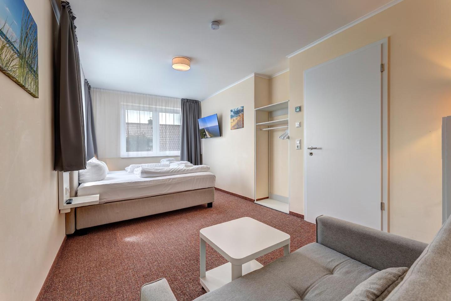 Ferienhaus 6 Schlafzimmer mit Sauna UnserUsedom Ostseebad Koserow Insel Usedom