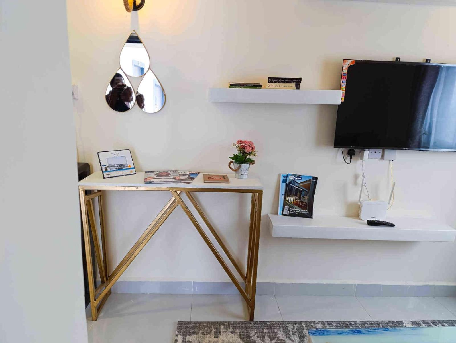 Luxore Apartments