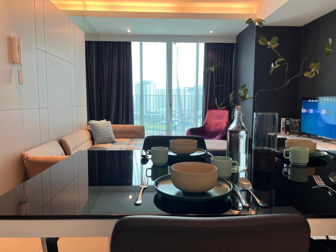 Pillows Plus VERVE Suites Old Klang Road