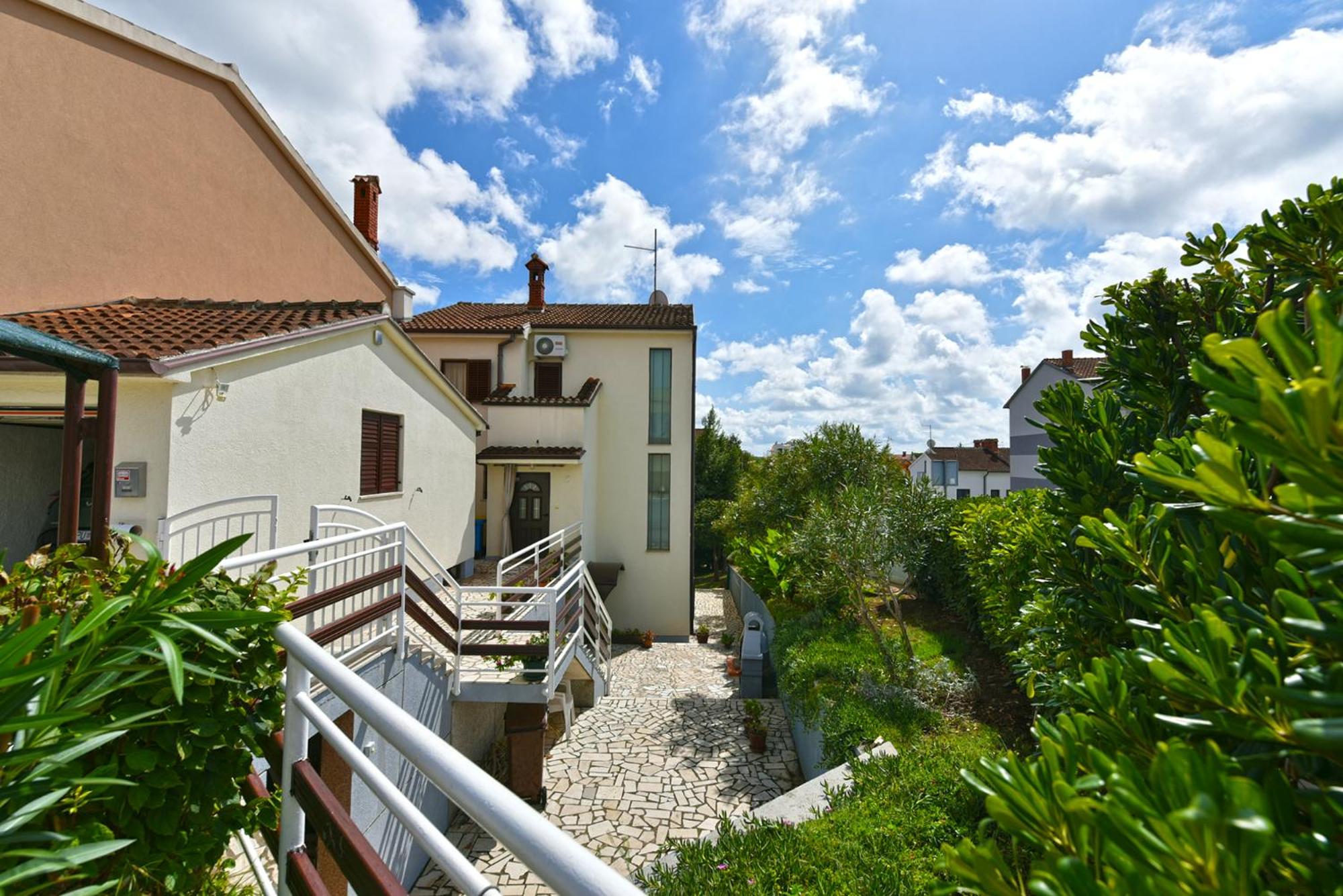 Apartment Zeljko 34