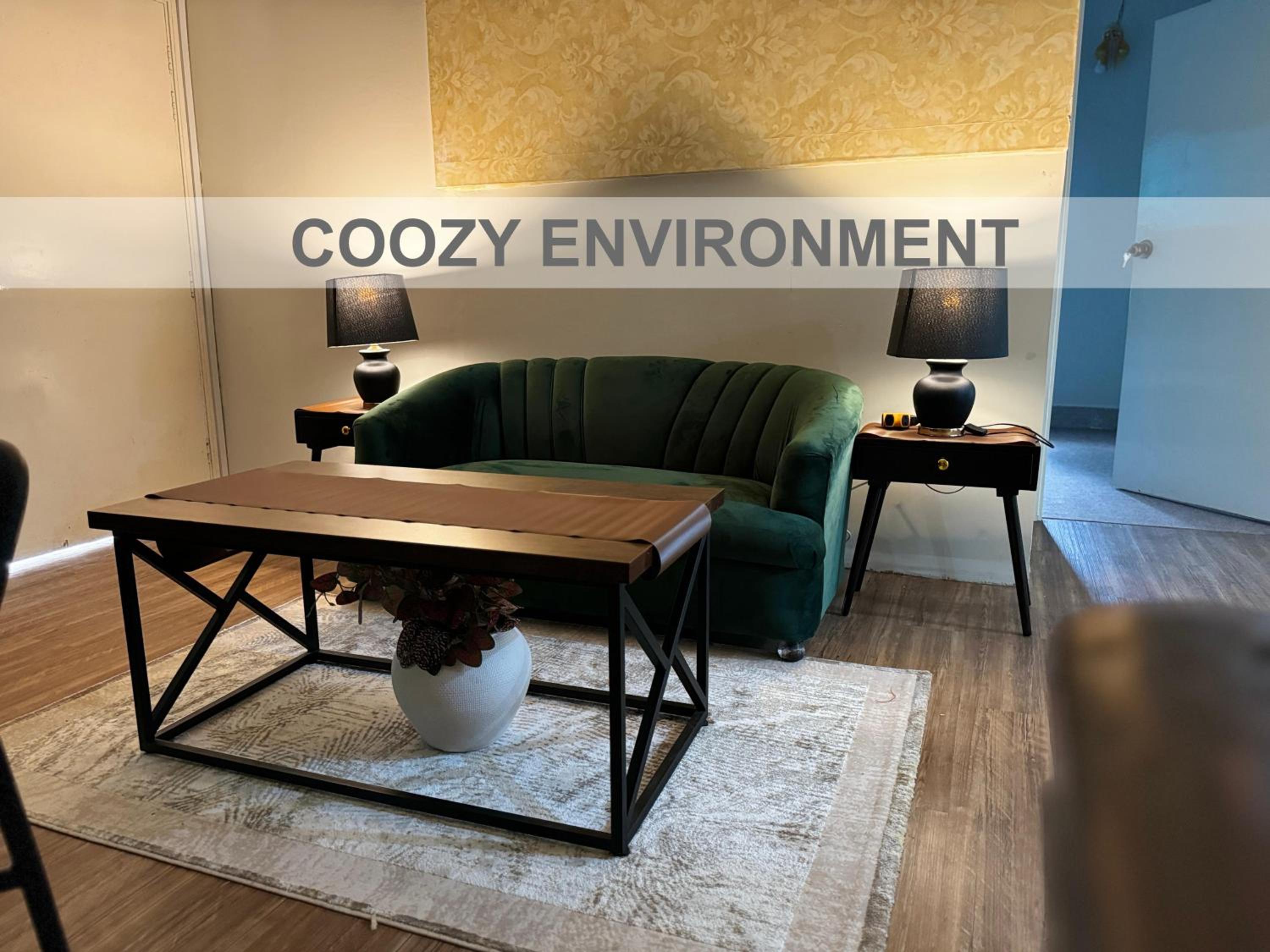 Threee Bed, Two Bed, One Bed F6 Luxury Apartments view 2
