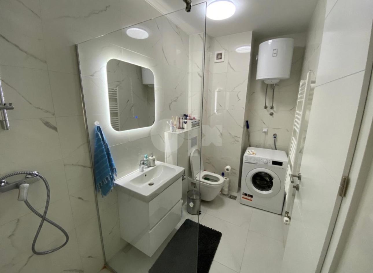 Apartman sa garažom Tower