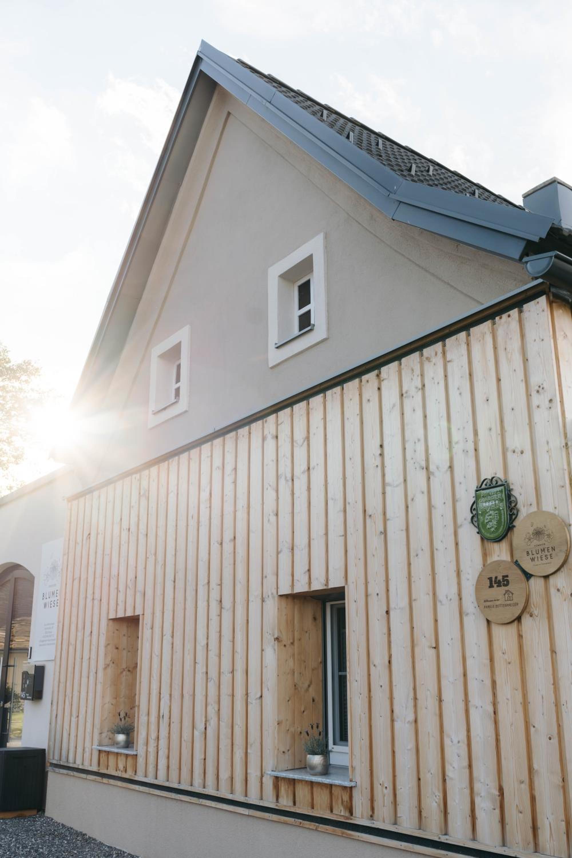 Pension Blumenwiese - Mitten im Thermenland