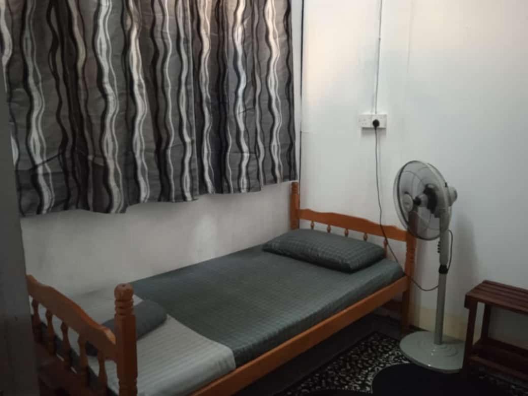 La Wood Homestay near Kuala Besut Jetty