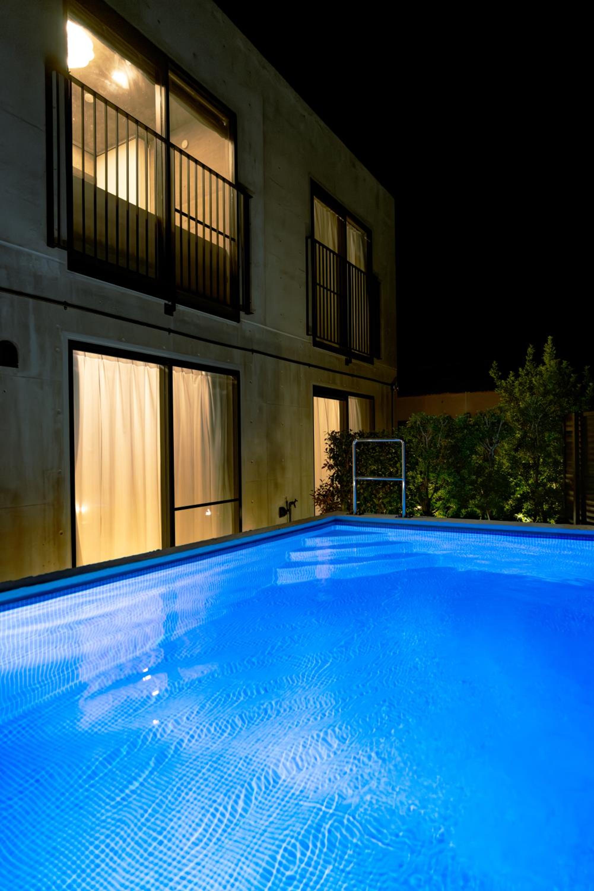 RYUKYU BREEZE 1棟貸し 天然ビーチまで徒歩30秒 プライベートプール付きVilla 北部
