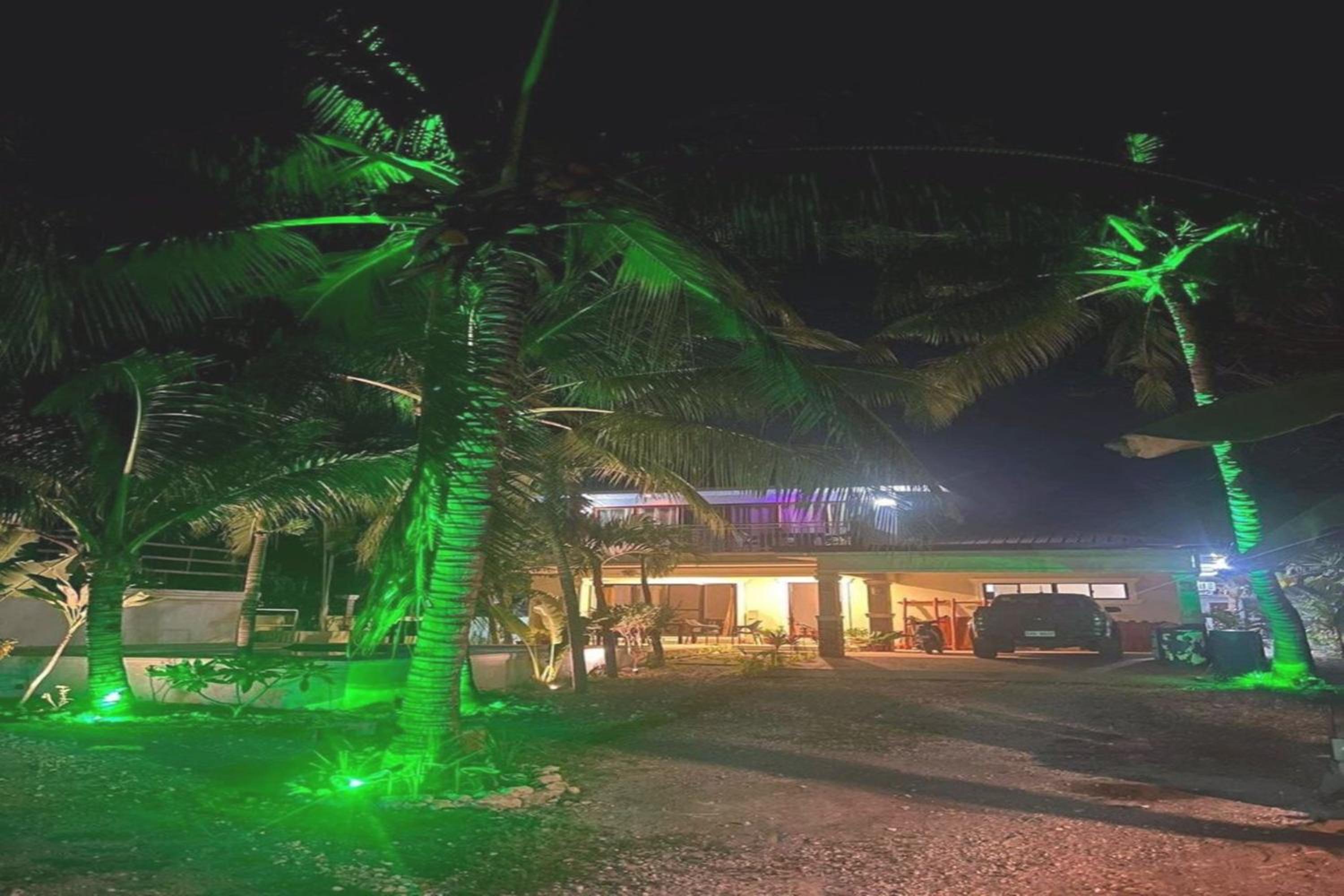 Avila's Hostel Moalboal near Beach view 3