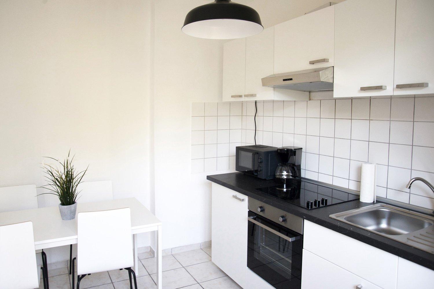 Modern & Chic Apartments with Terrace or Balcony