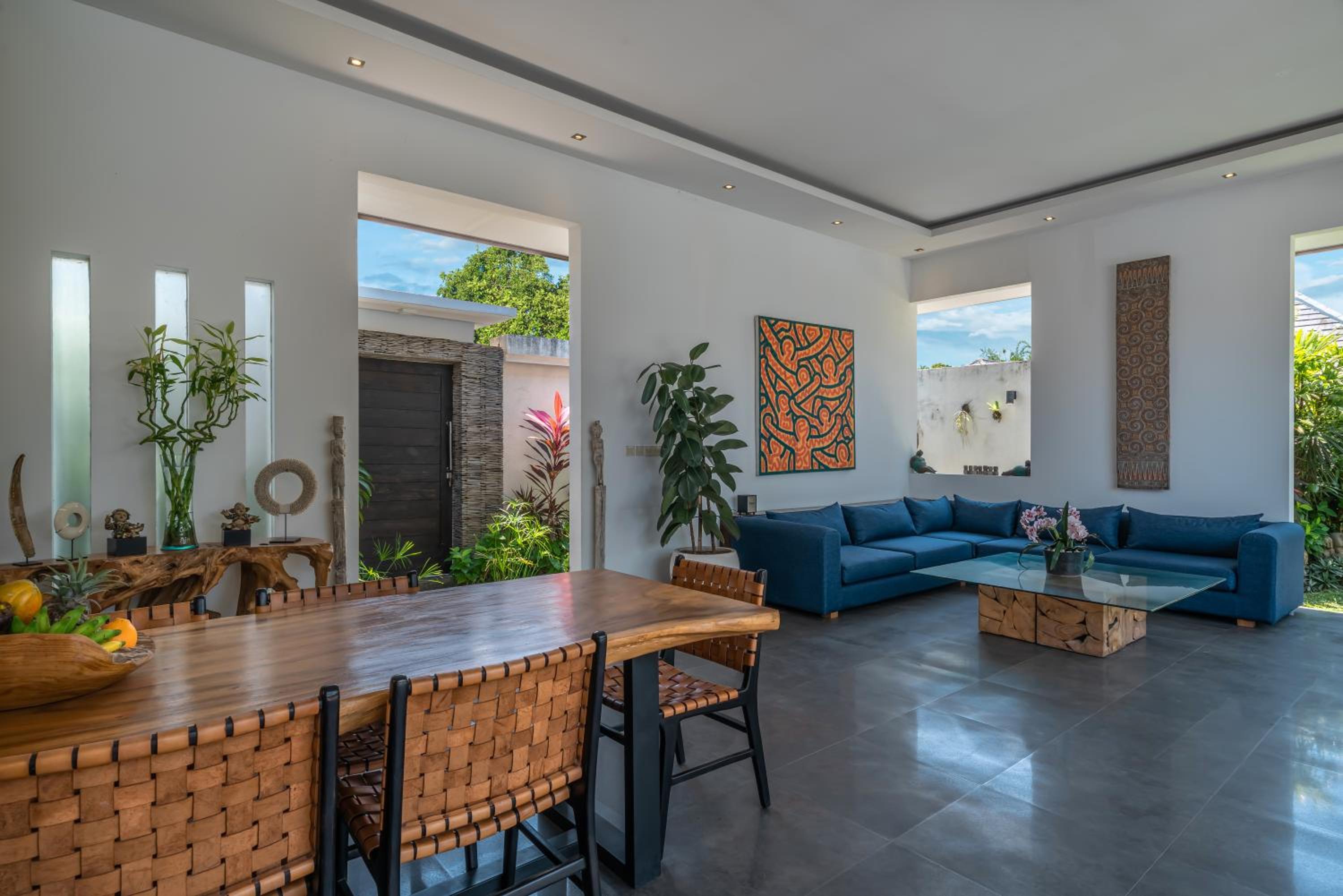 Villa Cempaka Ungu - Tranquil & Chic Pool 4-Bedroom Villa In The Heart Of Seminyak
