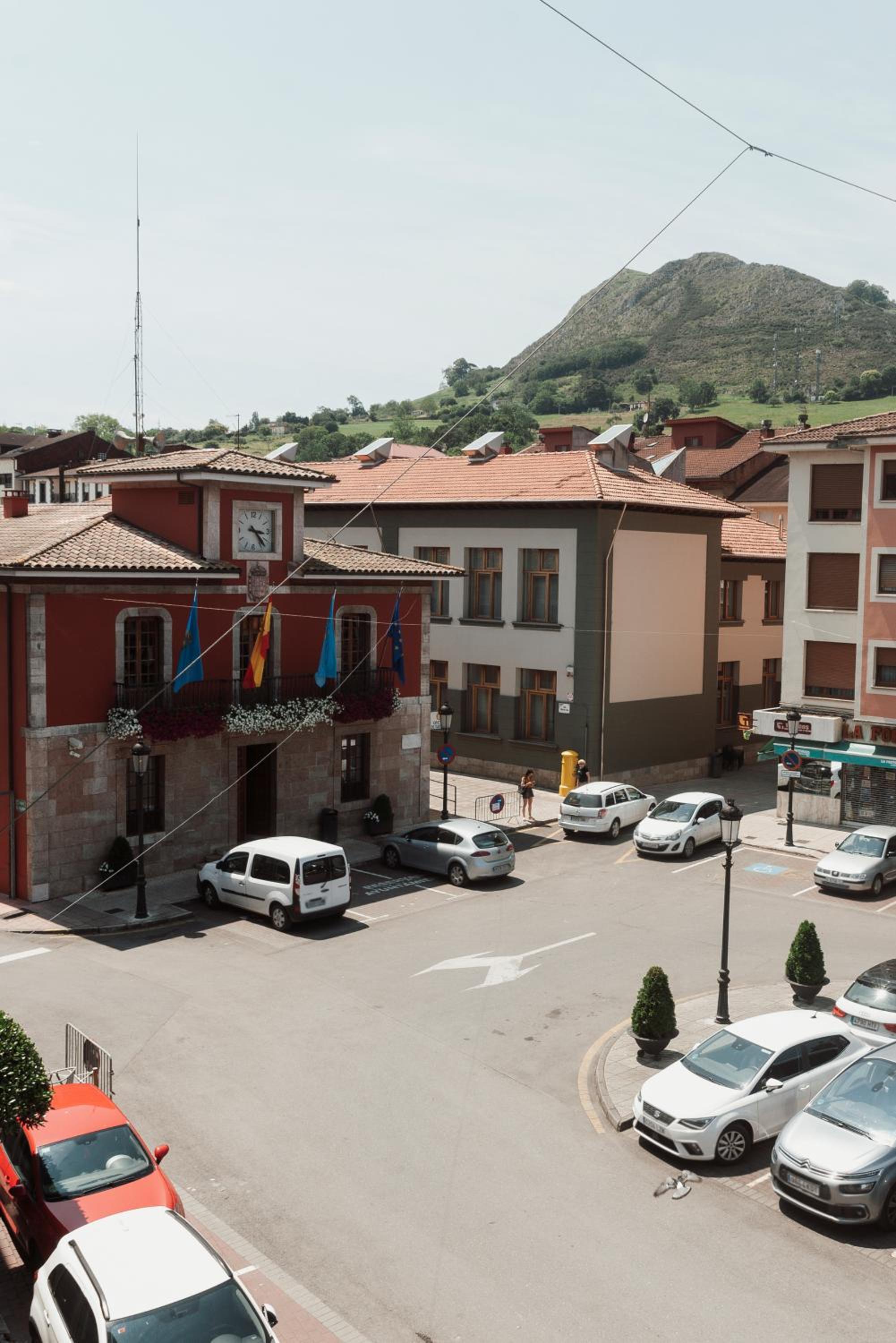 Mirando al sella