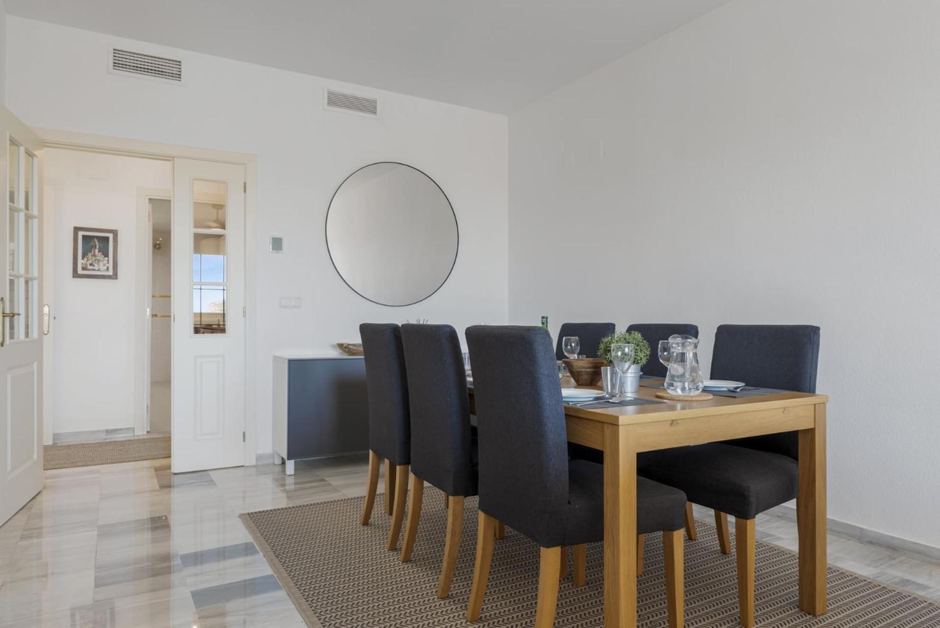 ViVi Homes - Rome Pool, Garden, Golf & Beach