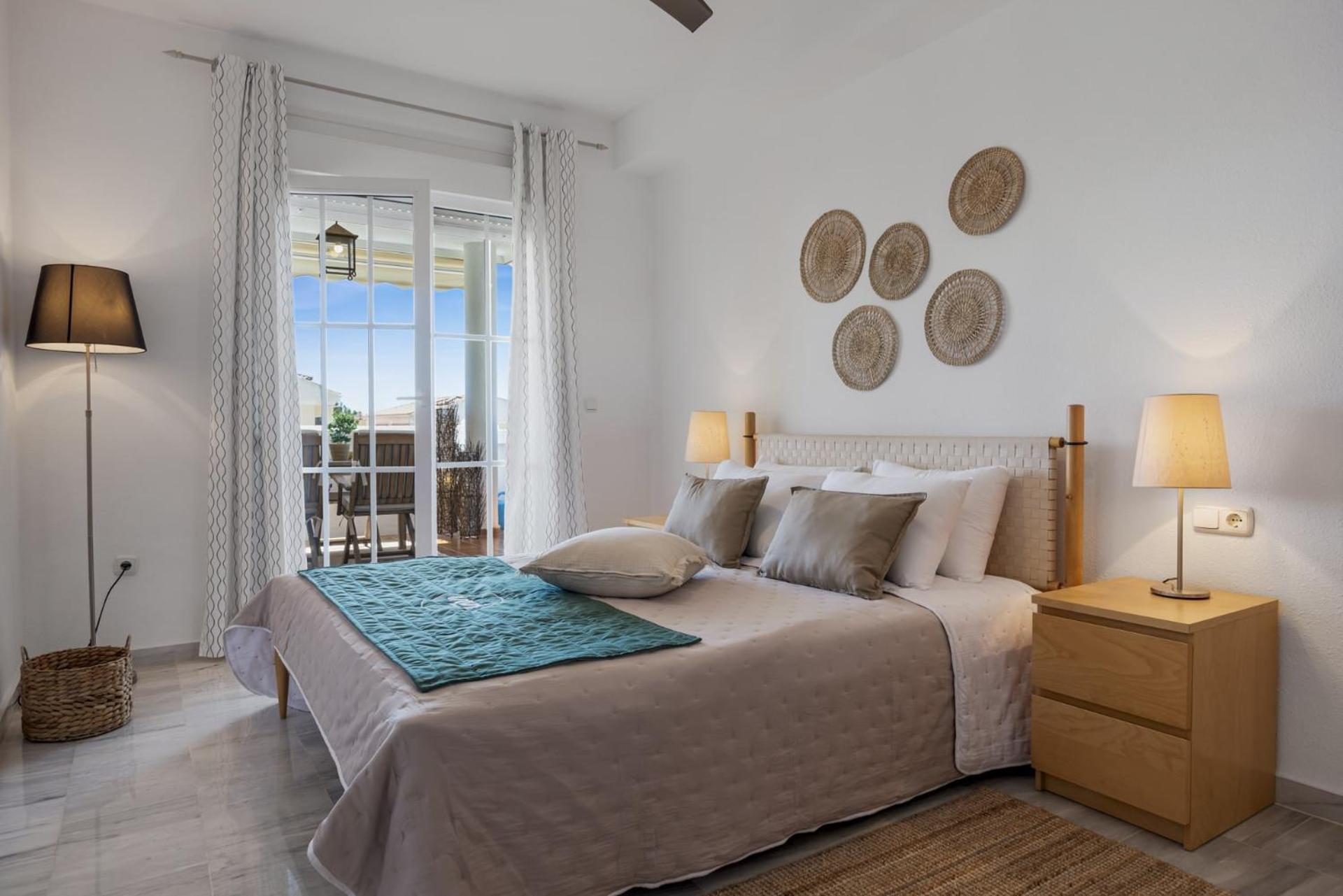 ViVi Homes - Rome Pool, Garden, Golf & Beach