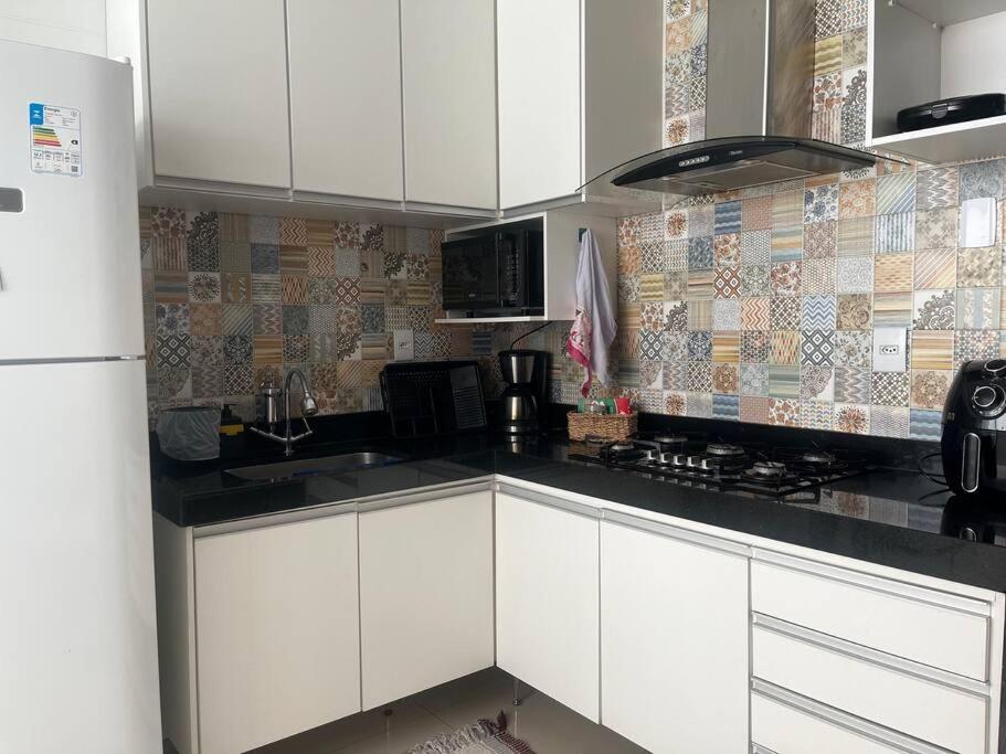 Apto completo 2 quartos com garagem