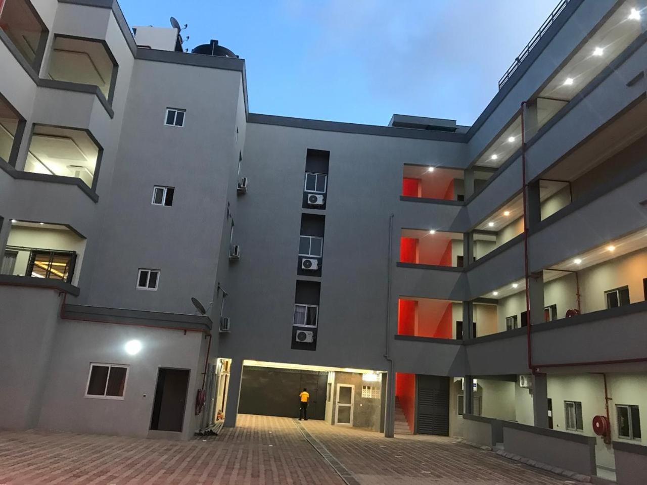 Immeuble Bisrrah, Deux Pièces