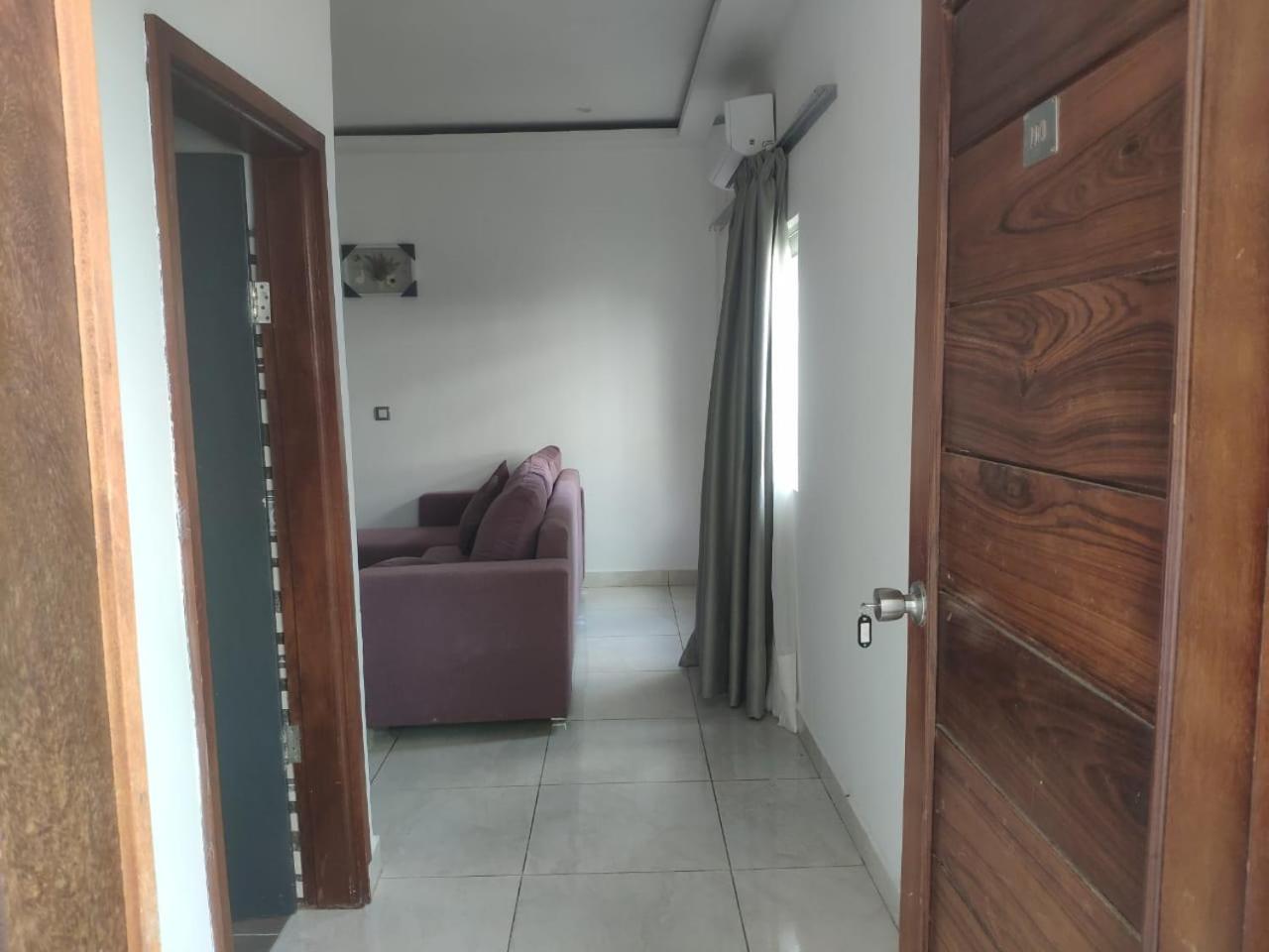 Immeuble Bisrrah, Deux Pièces