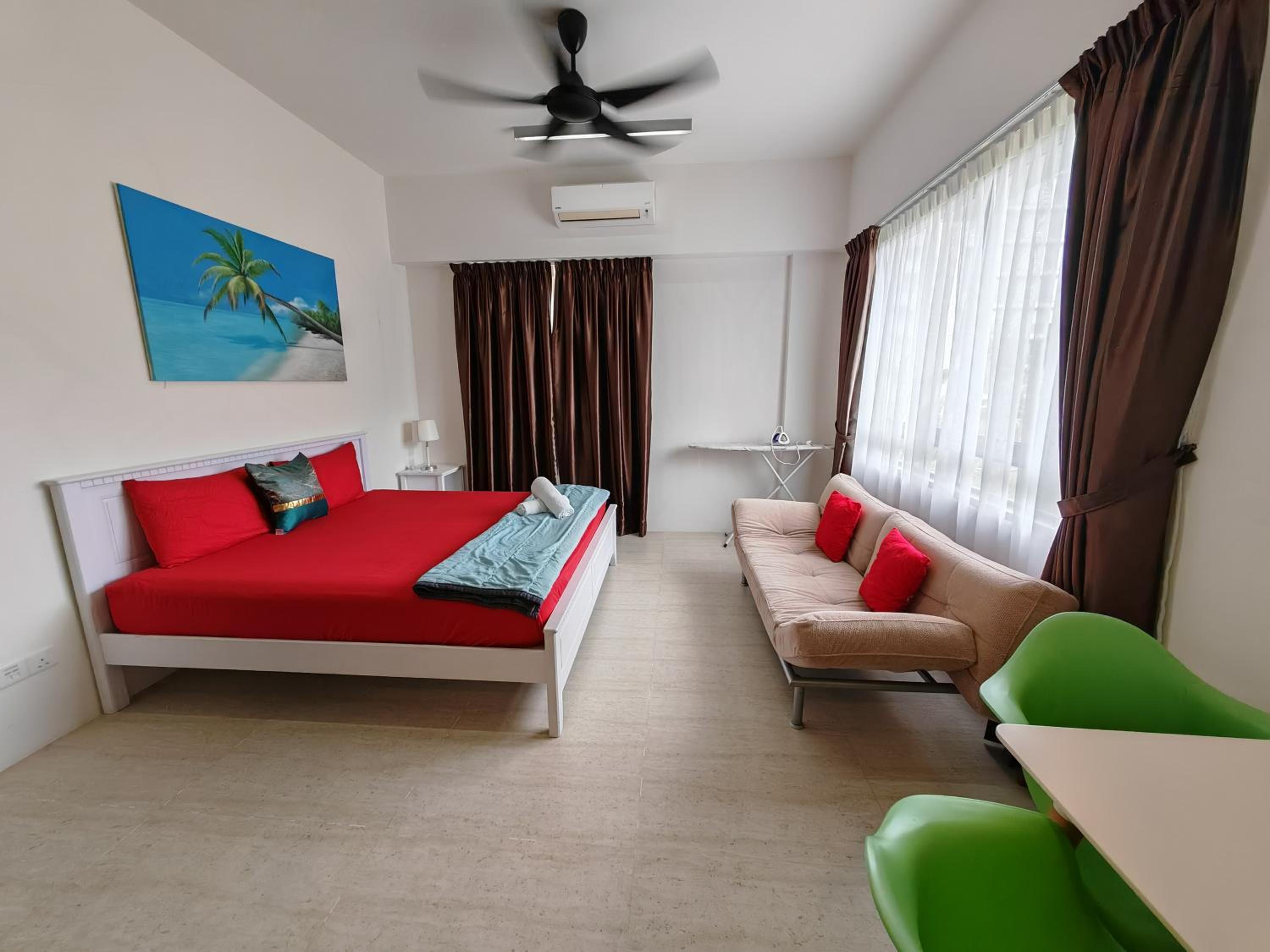 By The Sea Beach Front Sea view Apartment 3 view 4
