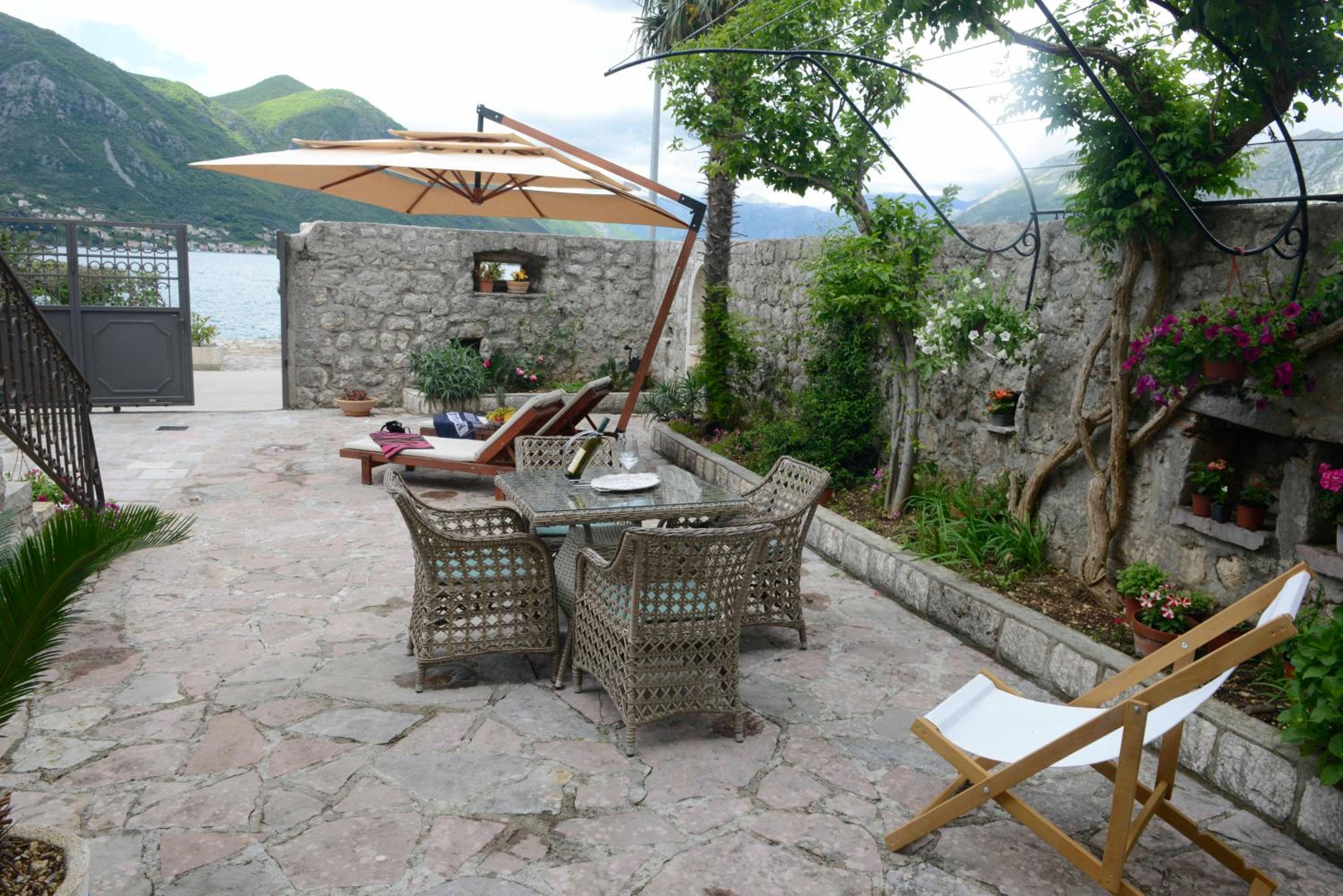 Lazovic- Apartment by the Sea with Amazing View view 2