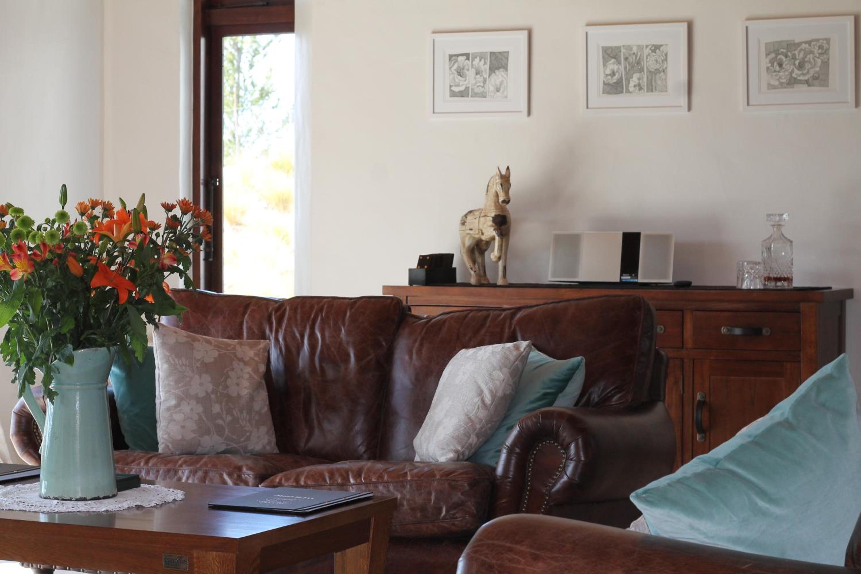 Mt Cook Lakeside Retreat