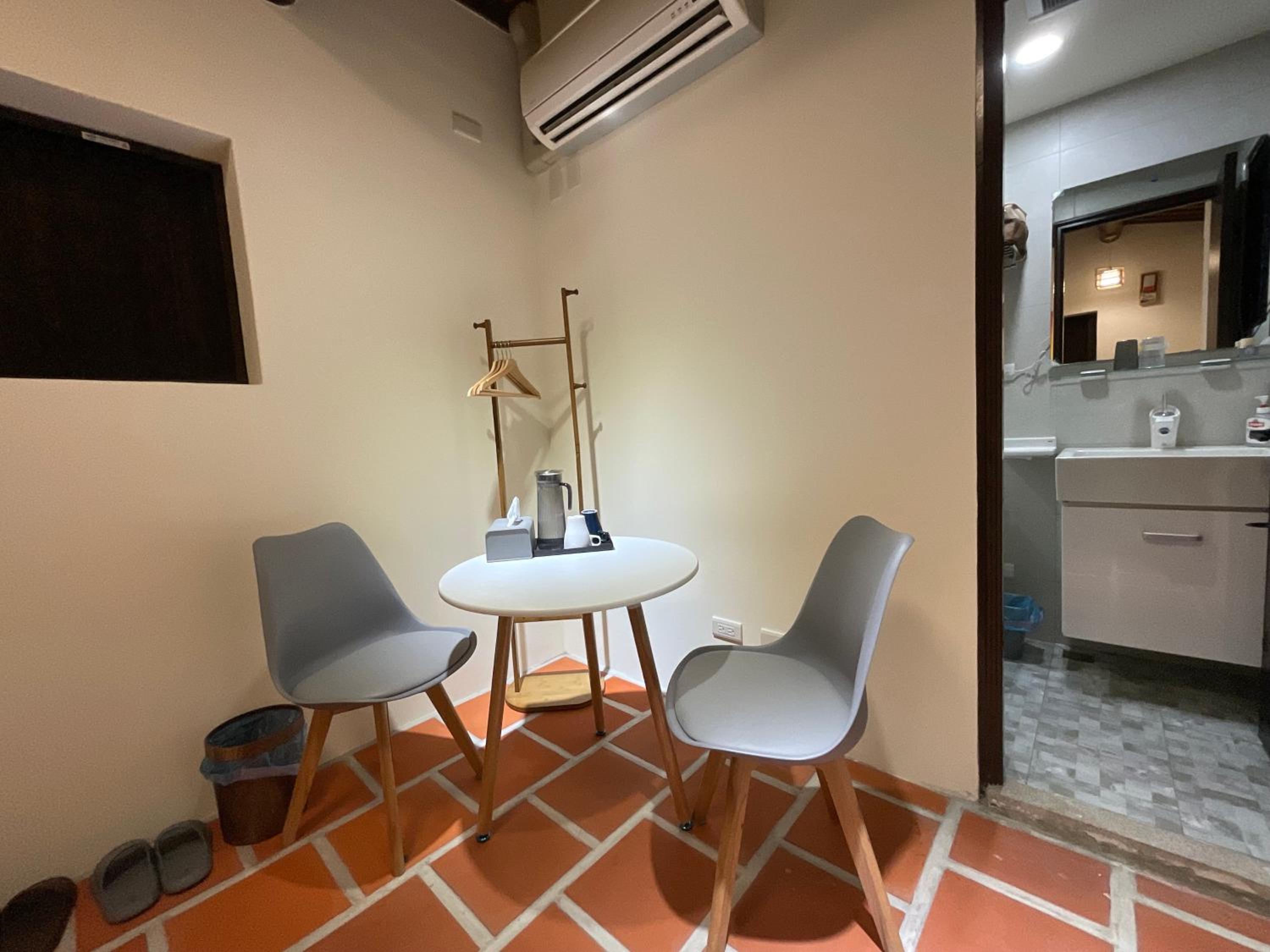 Wuzou Guesthouse