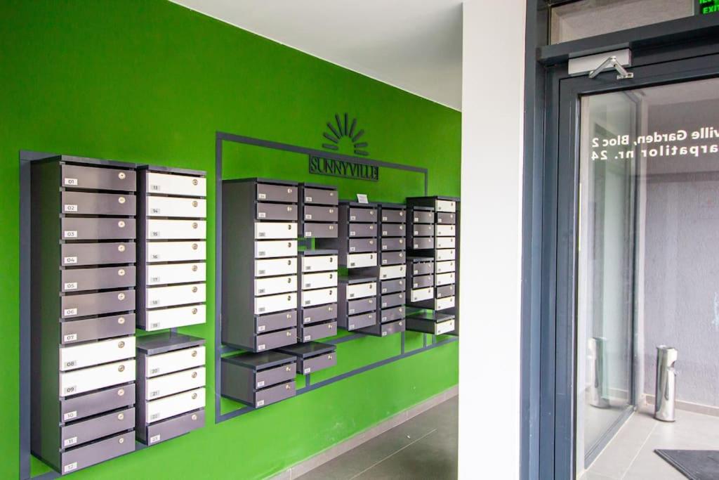 FLH - Green Apartment