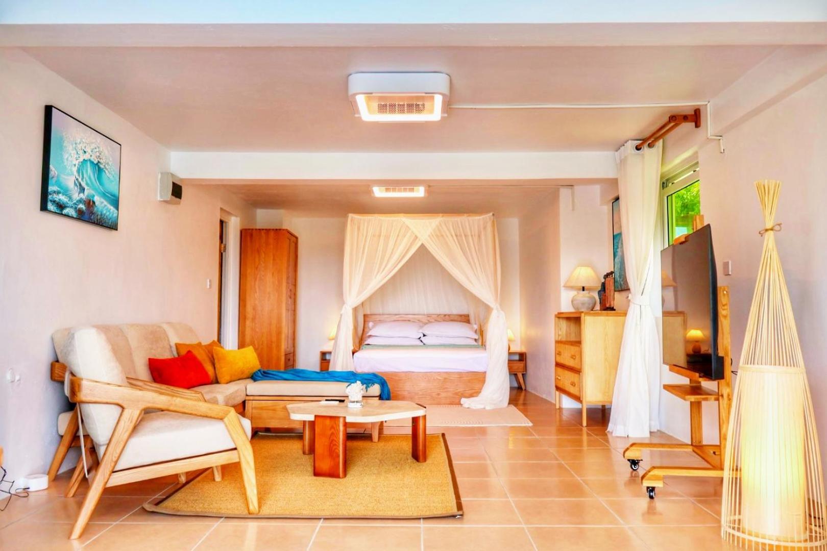 Blue Whale Villa - Deluxe view 4