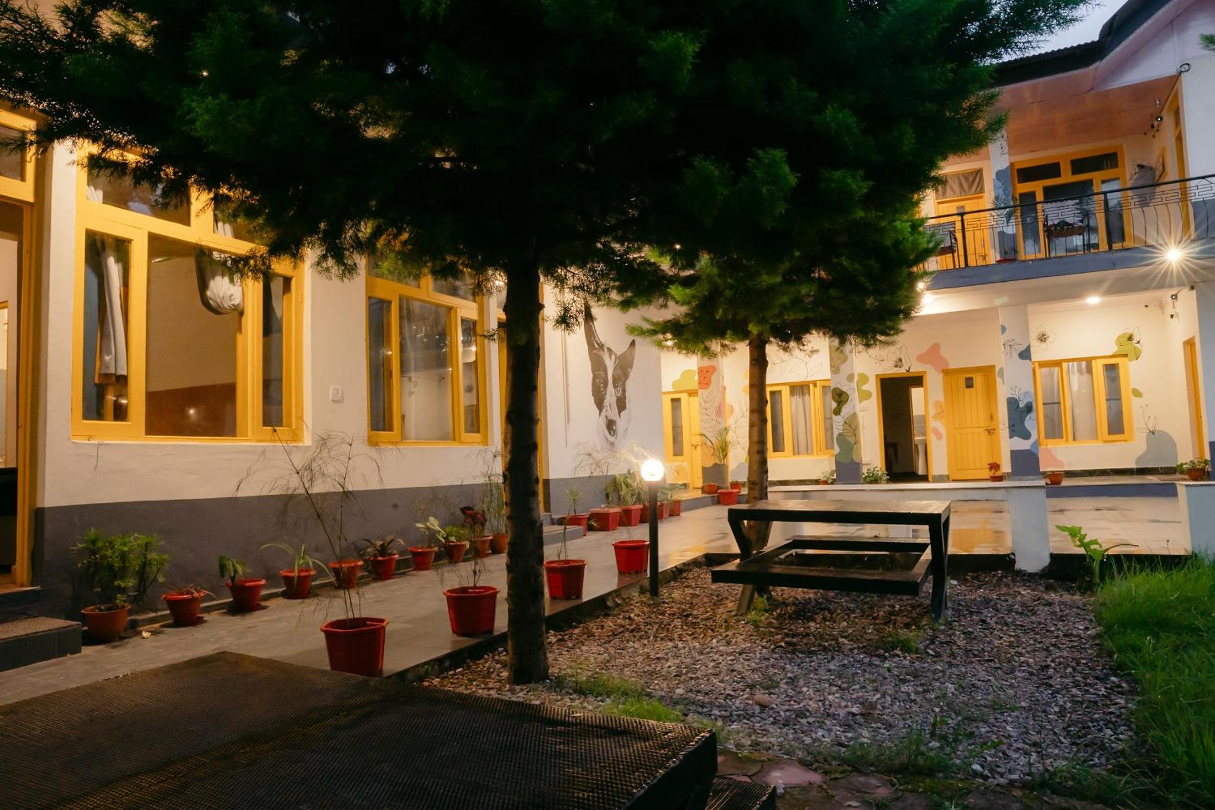 The Hosteller Bir view 5