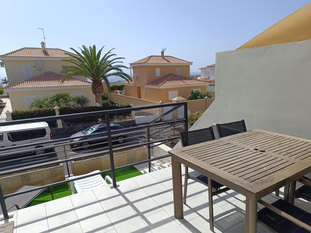 Villa-CostaAdeje-3BR-Balcony-WiFi-Parking
