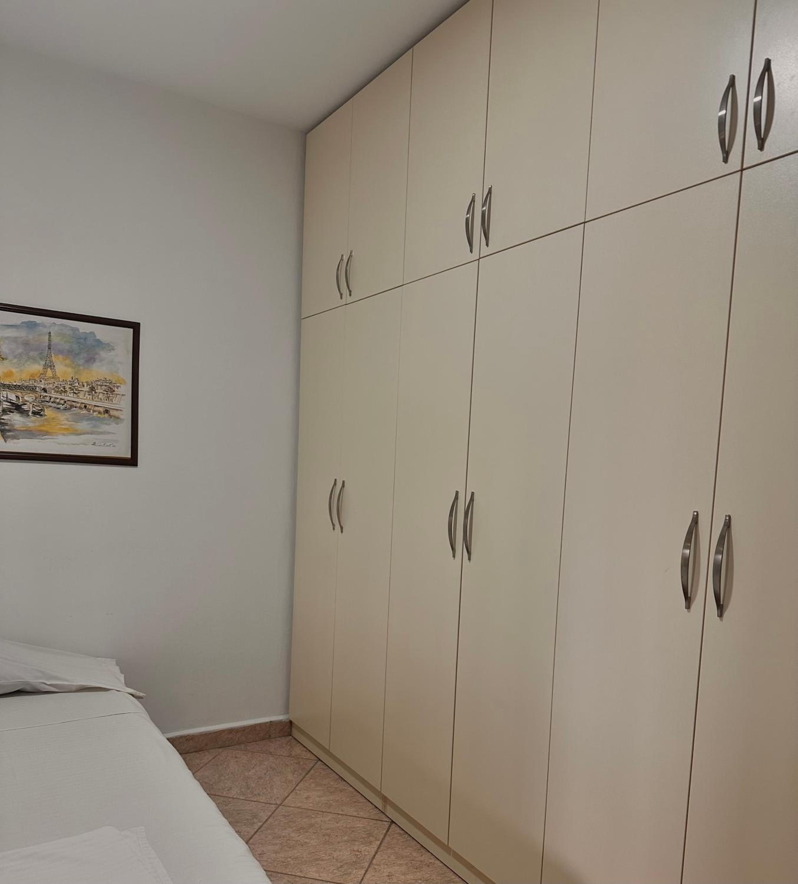 Grand House Apartment