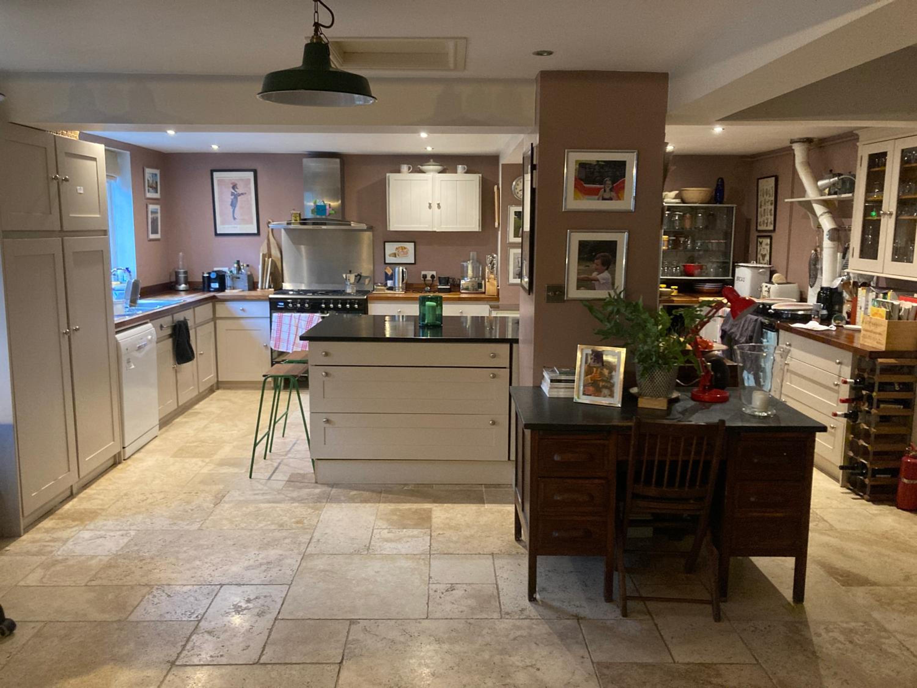 Entire Home, Child Okeford, Dorset - sleeps 10 view 4