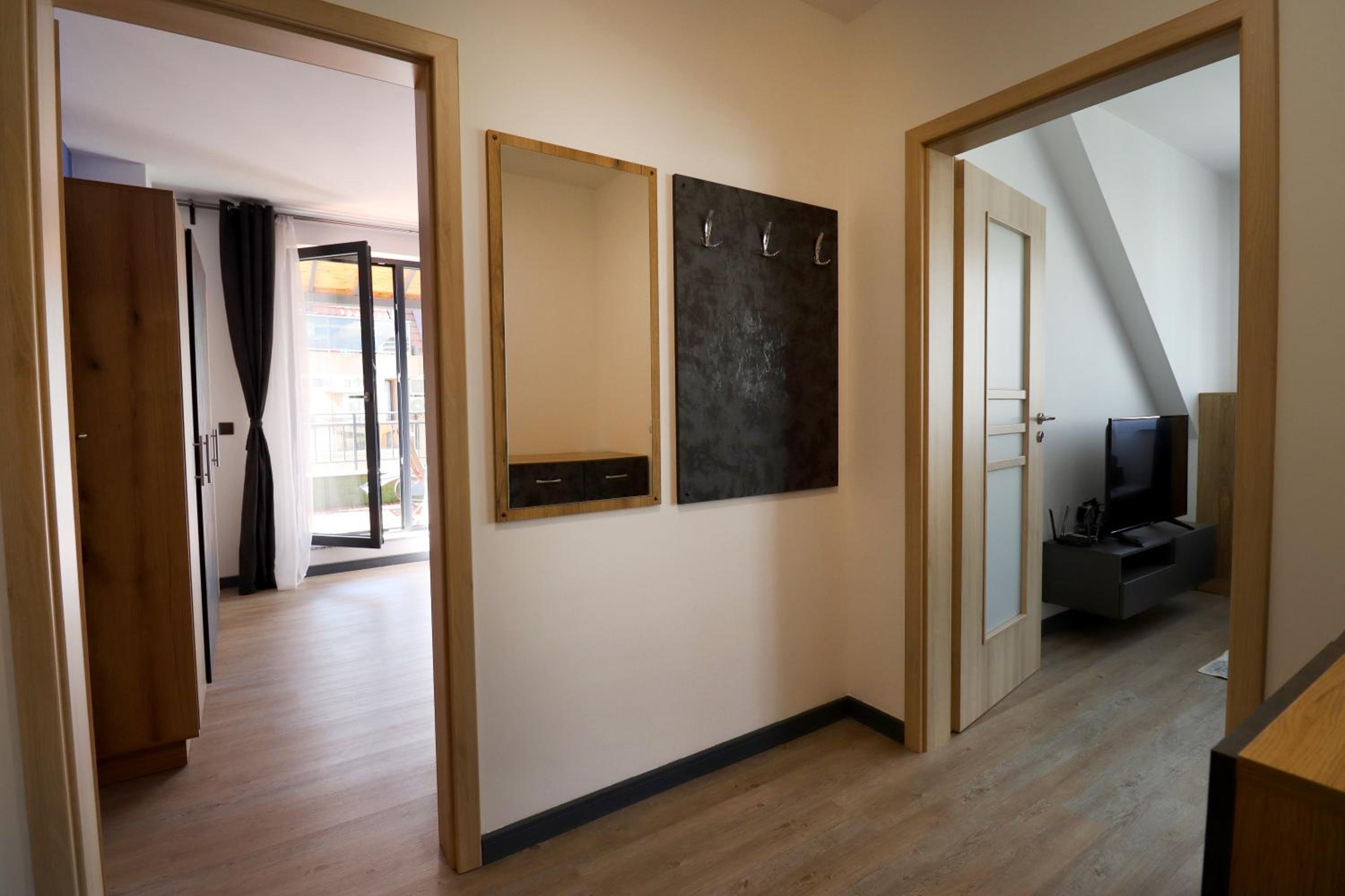 New Sofia Sunset 1BDRM, Free Parking and Terrace