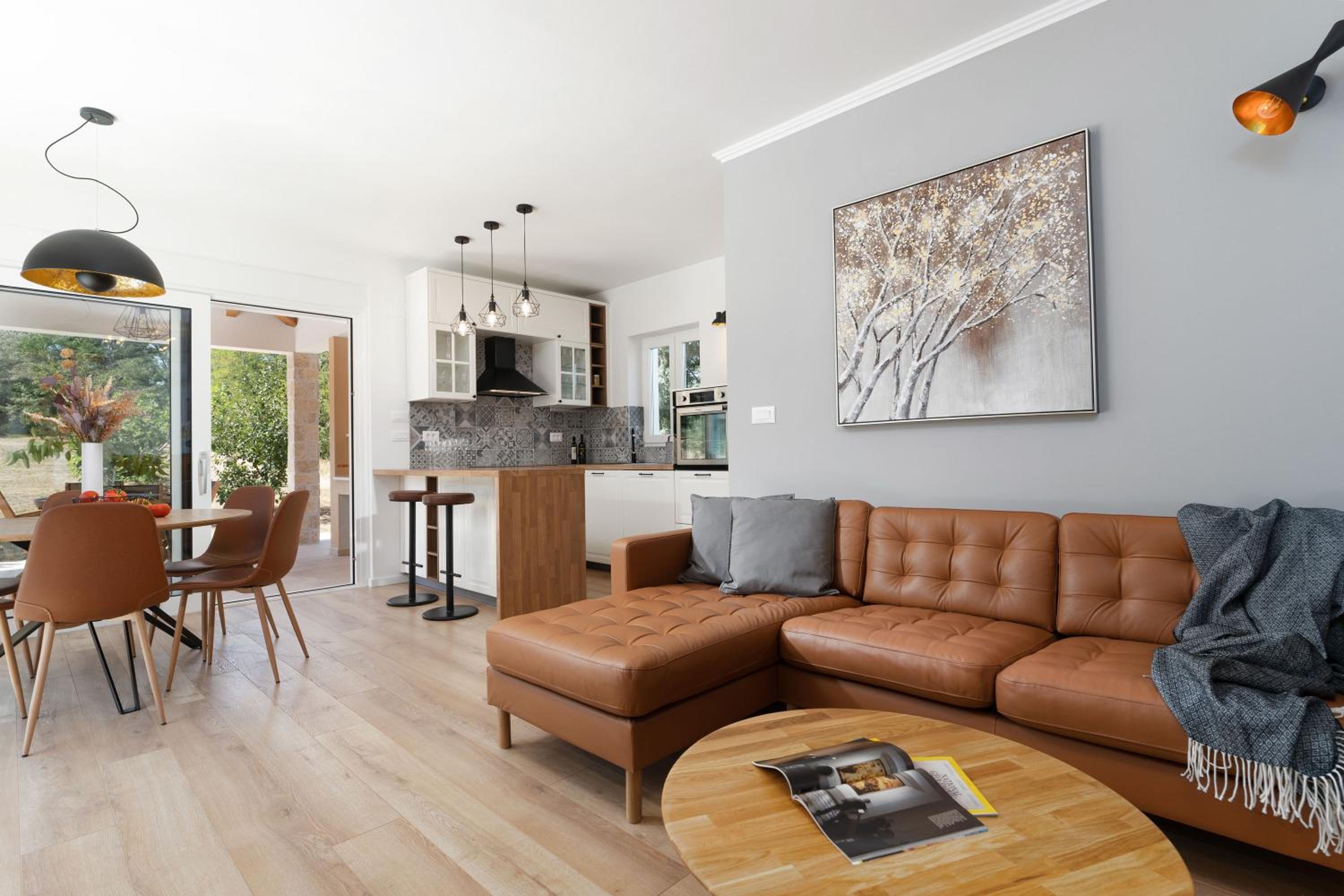 Casa Piano in a calm village enveloped by nature view 3