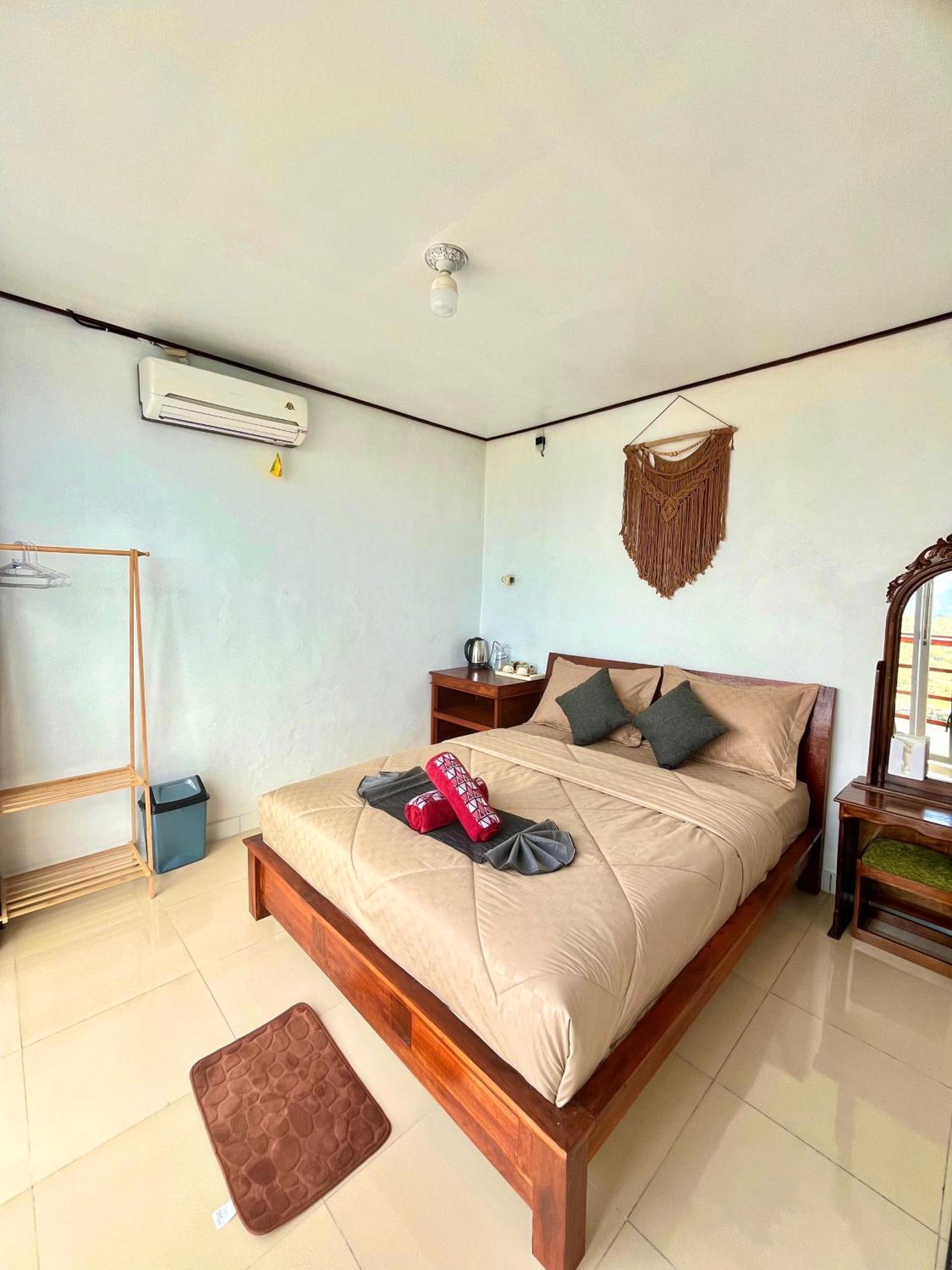 pinggan box glamping